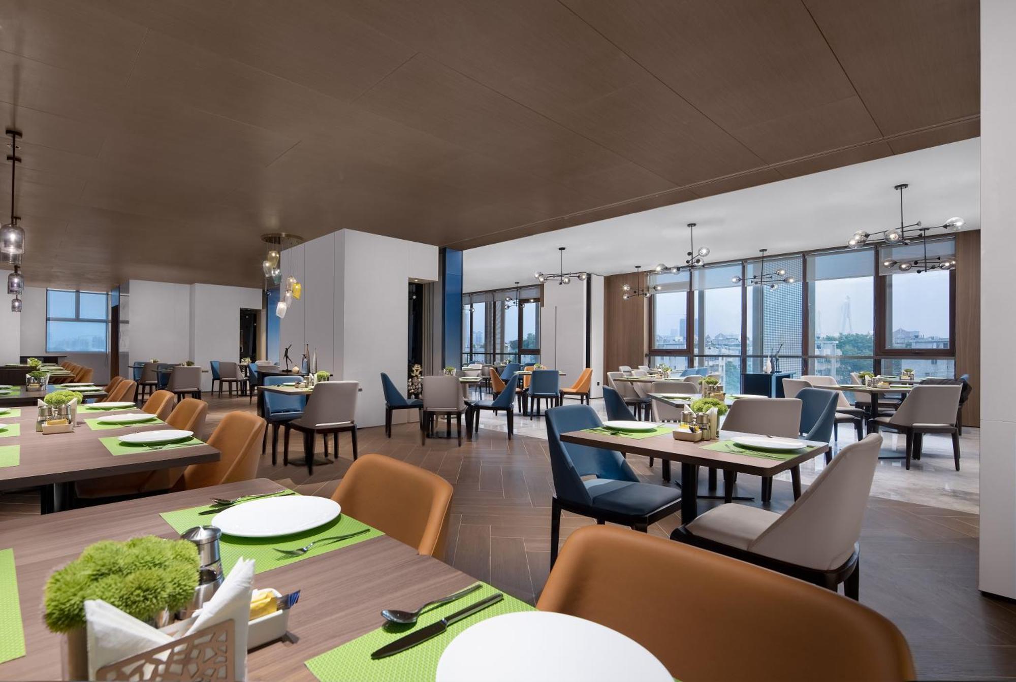Hotel Hampton By Hilton Luoxi Guangzhou