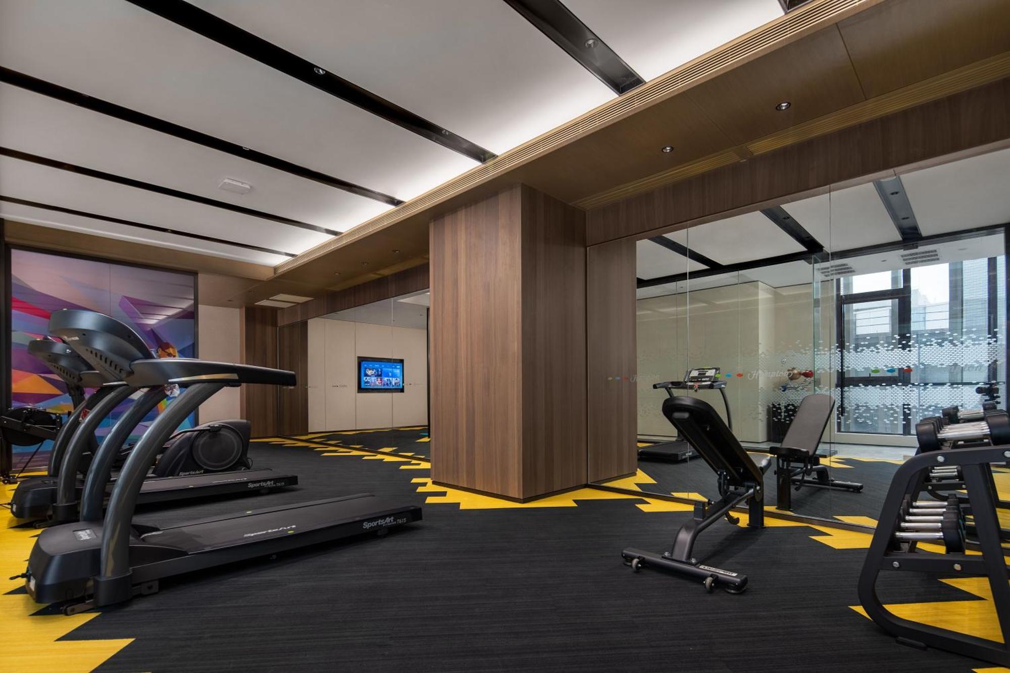 Hotel Hampton By Hilton Luoxi