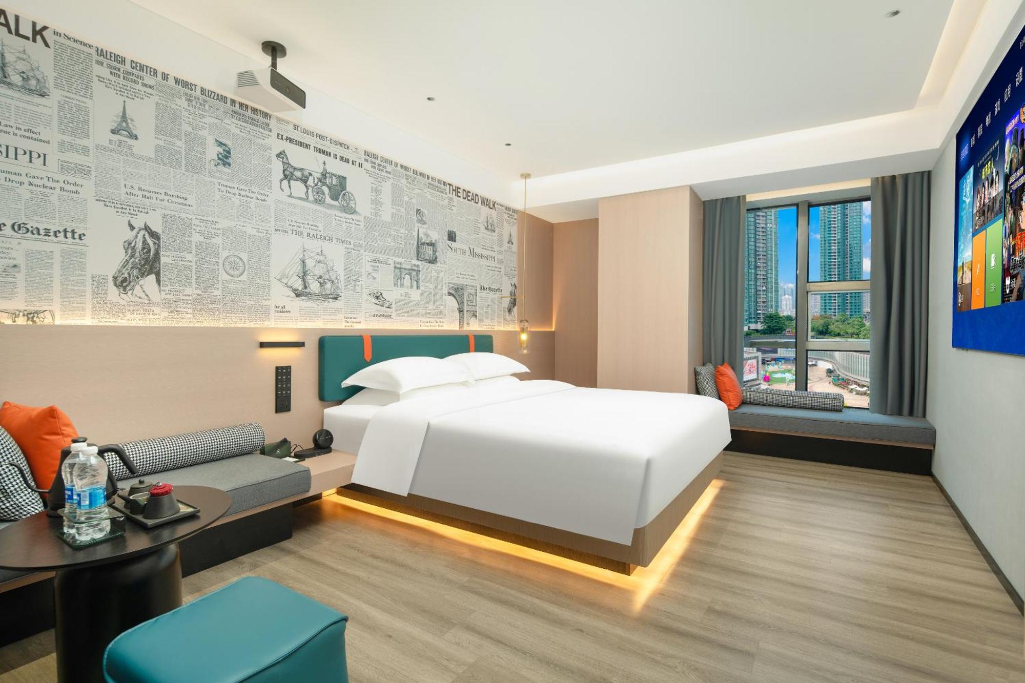 Hotel Lan Wan - Yongqing Walking Street&shamian Island Scenic Spot Branch- Exit F Towards Shamian Island At Huangsha Metro Trf Stop Of Line 1&line 6--airport Pick-up Service 4*