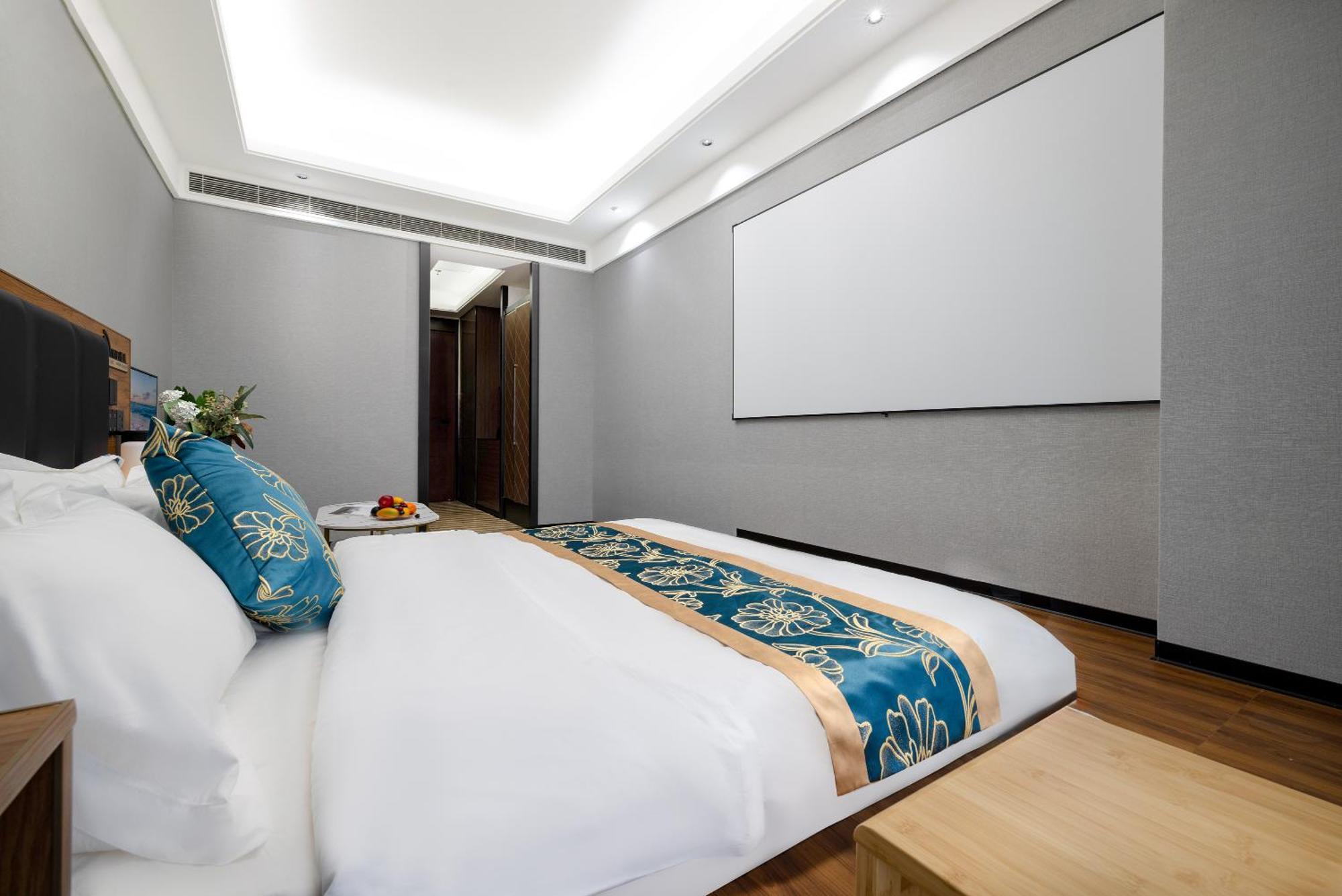 Hotel Xingyin Cloudy Changgang Subway Station - Free Shuttle Bus To Fair Complex During Fair Period