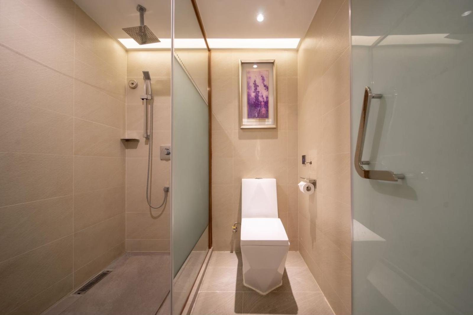 Hotel Baiyun Airport Yunzhi Near Terminal One - Complimentary Shuttle Bus Between To Fair Complex During Fair