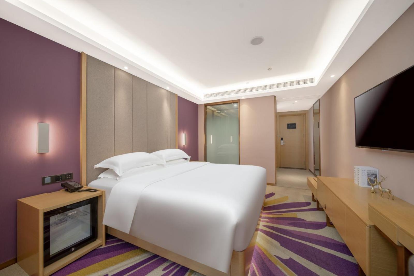 Hotel Baiyun Airport Yunzhi Near Terminal One - Complimentary Shuttle Bus Between To Fair Complex During Fair 3*