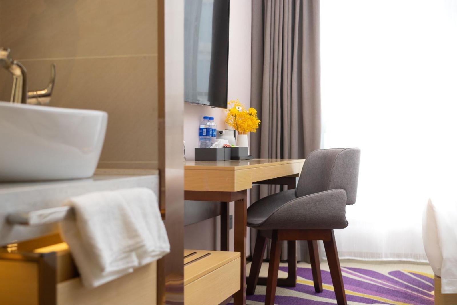 Hotel Baiyun Airport Yunzhi Near Terminal One - Complimentary Shuttle Bus Between To Fair Complex During Fair Guangzhou