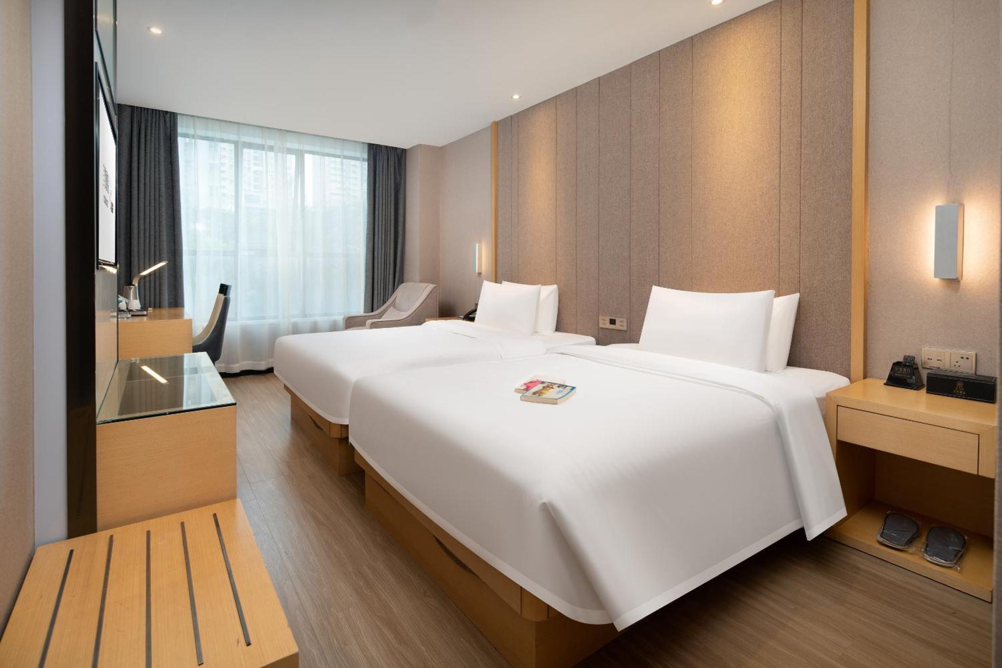 Hotel Yizhi - West Sports Road Metro Station 3*