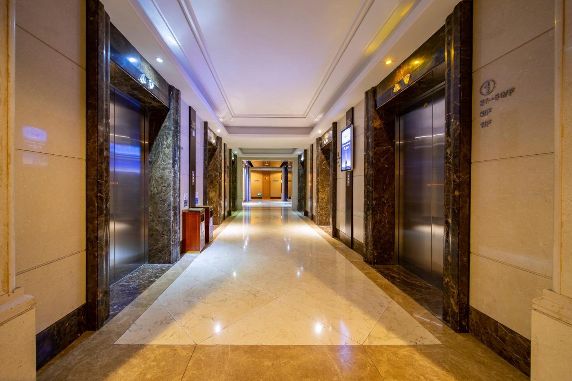 Xingyin Cloudy Changgang Subway Station - Free Shuttle Bus To Fair Complex During Fair Period Hotel Guangzhou