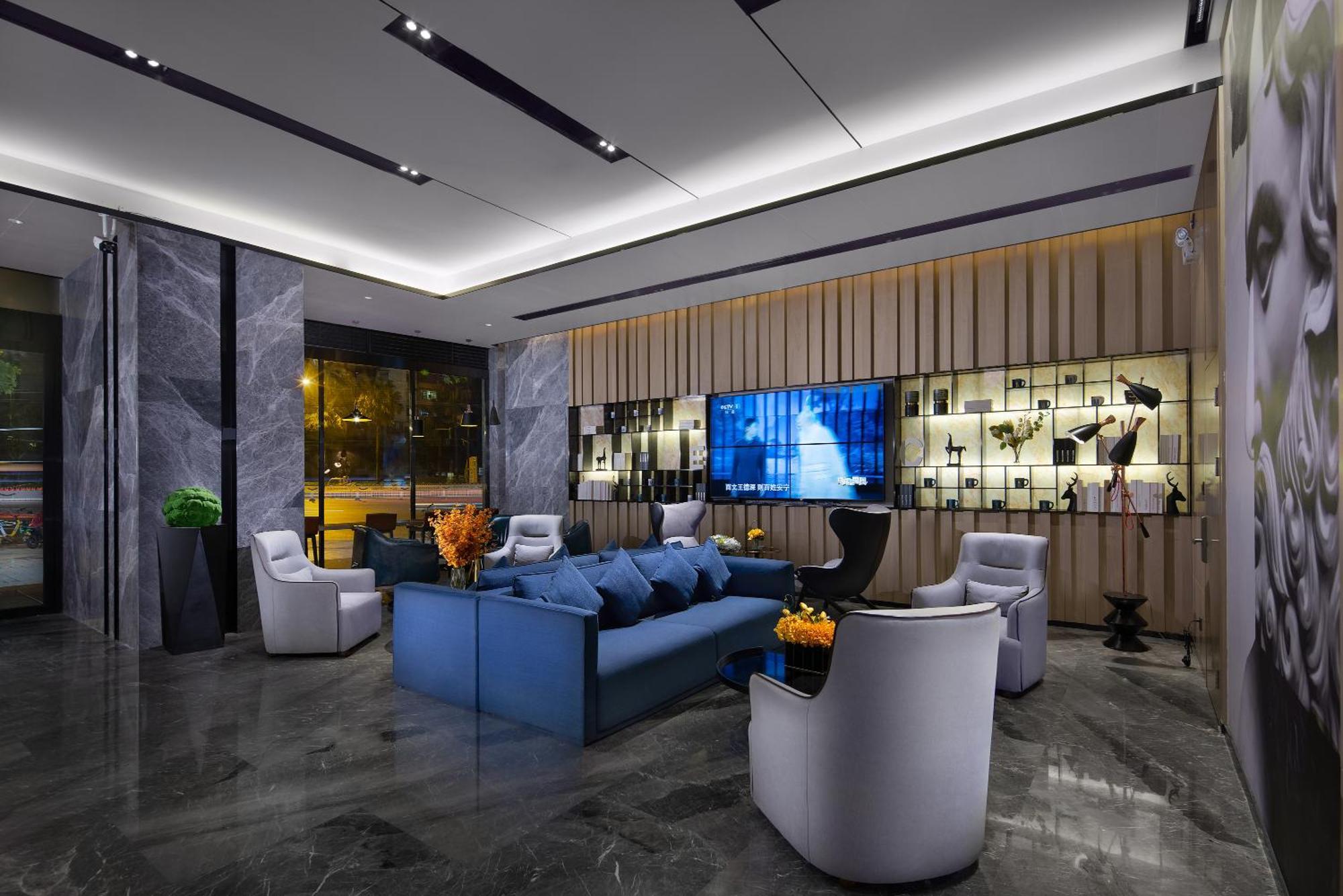 Hotel Echarm International Beijing Road Pedestrian Street Tianzi Wharf Branch - Free Shuttle Bus To Fair Complex During Fair Period 3*