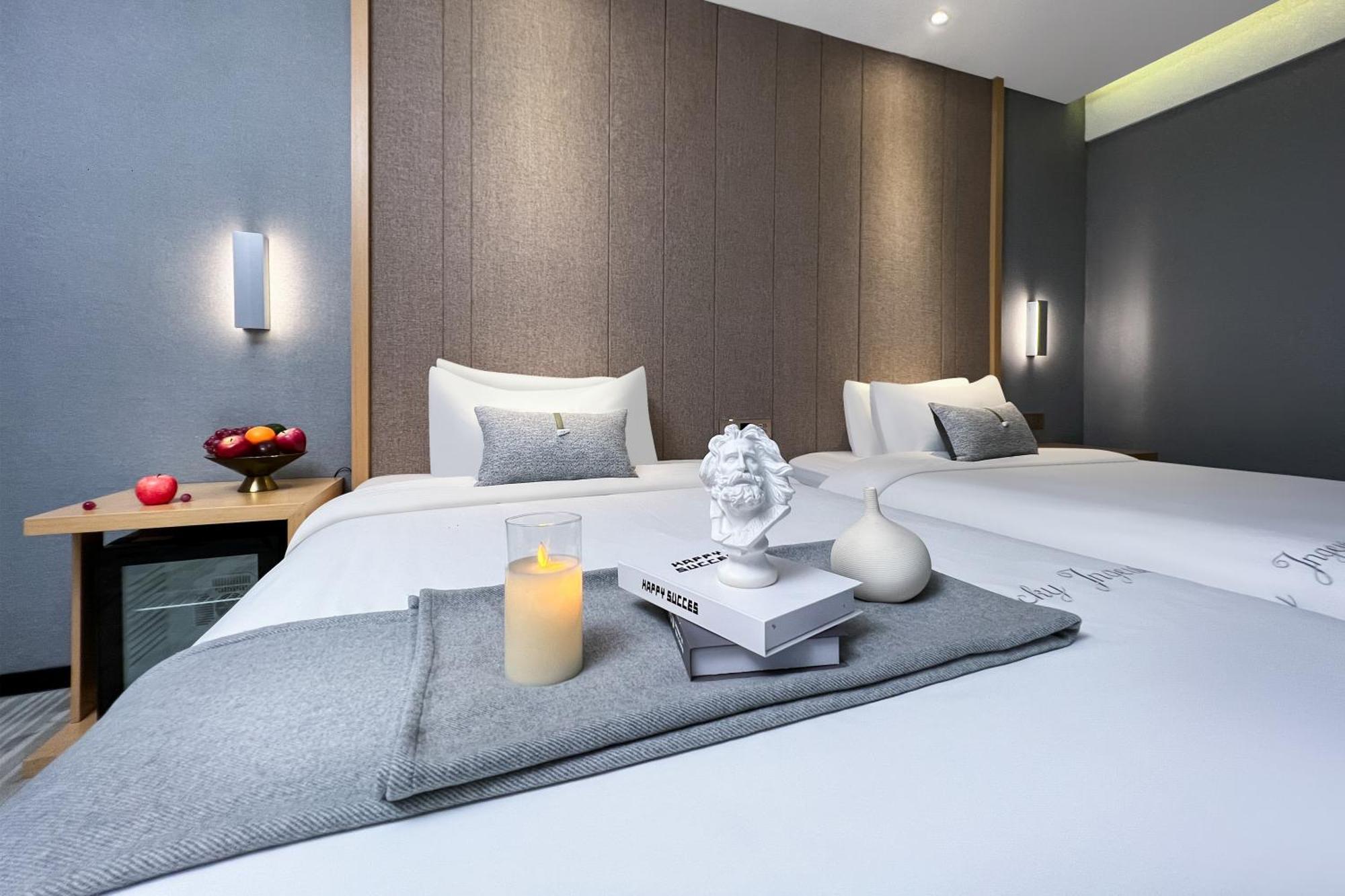Hotel Yizhi - West Sports Road Metro Station 3*
