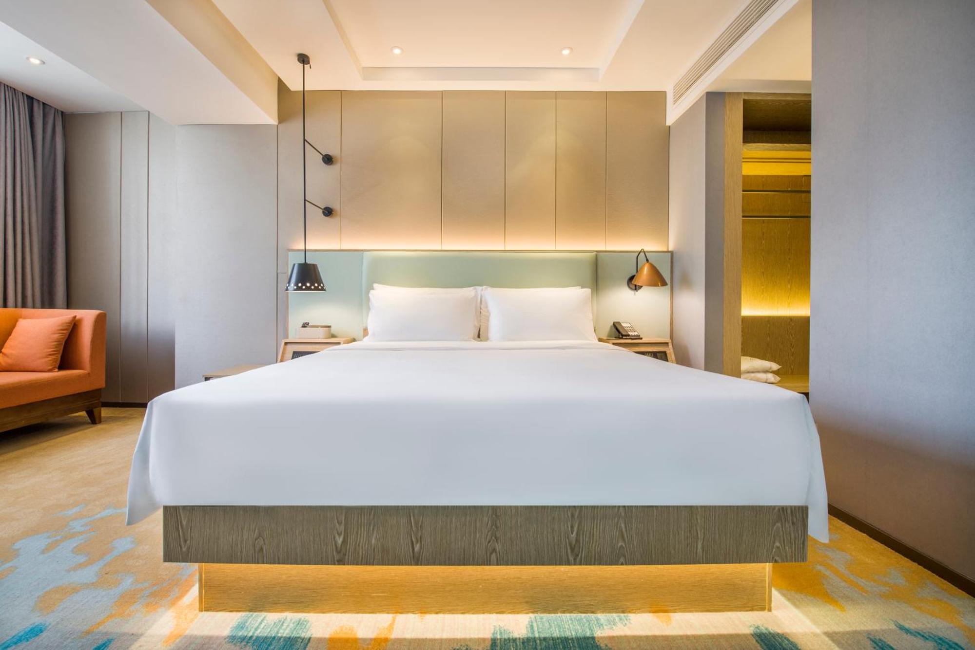 Atour X Zhujiang New Town Tianhe Park Station-free Shuttle Bus To Fair 5* Canton