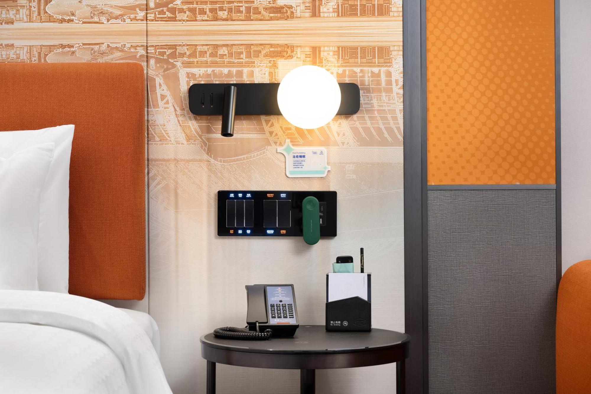 Hampton By Hilton Renhe Baiyun Airport-free Shuttle Bus During The Fair Guangzhou