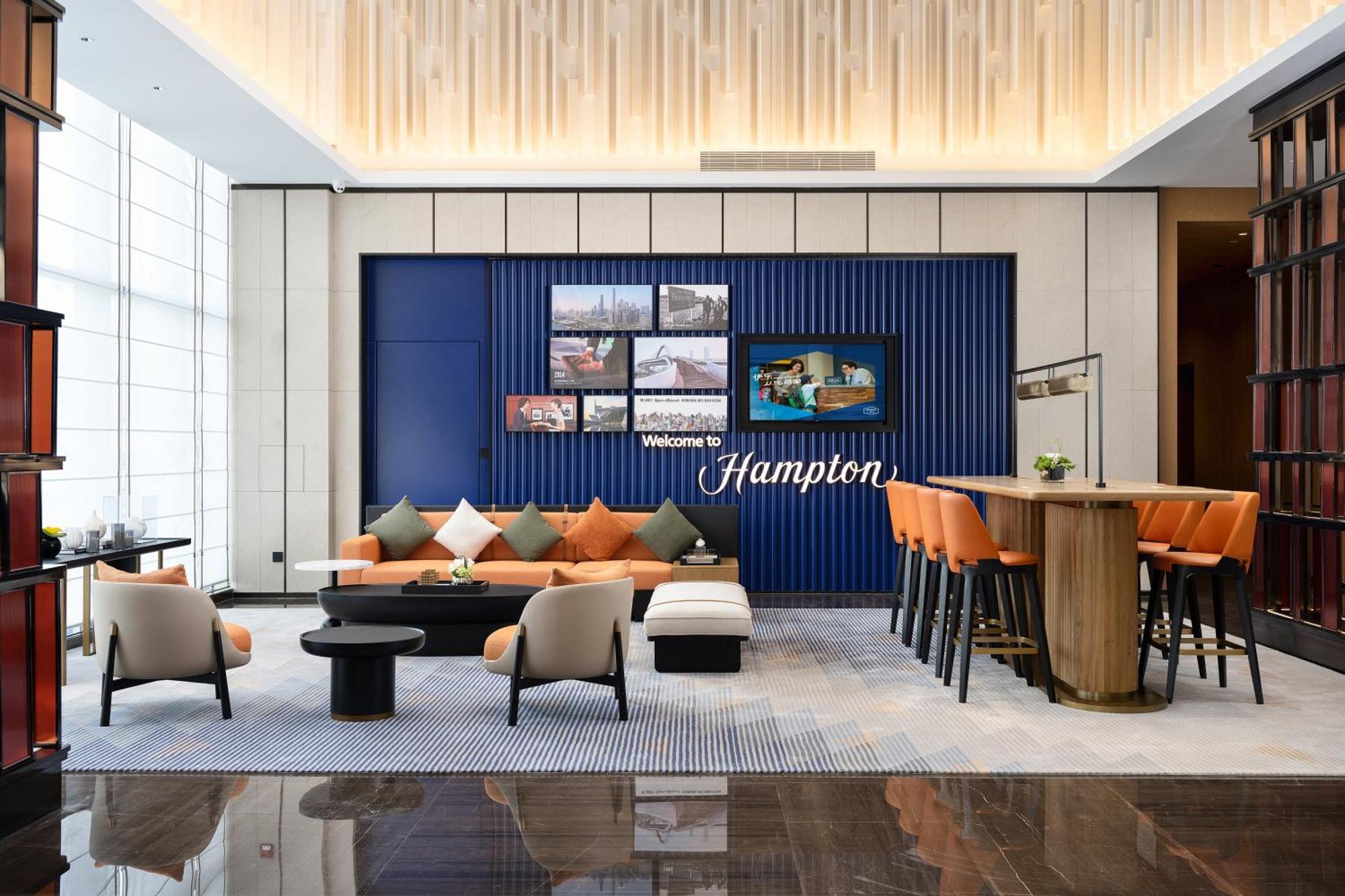 Hampton By Hilton Renhe Baiyun Airport-free Shuttle Bus During The Fair Guangzhou