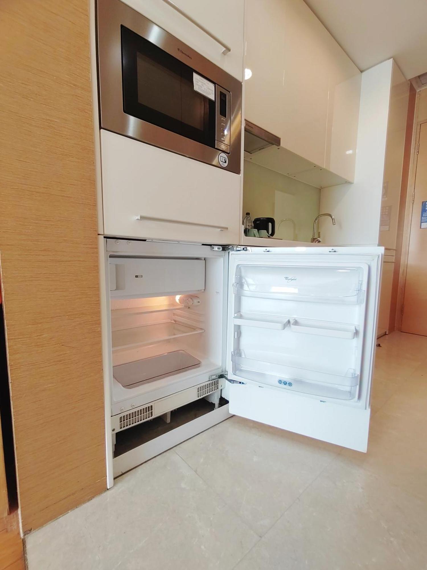 Snug Gaokong Jiangjing Aparthotel