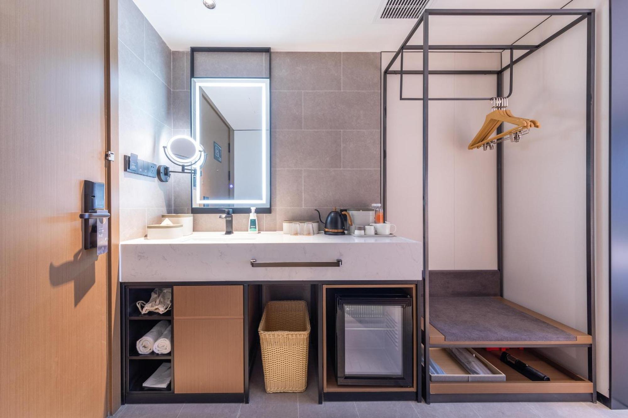 Hotel Atour Zhujiang New Town Taikoo Hui