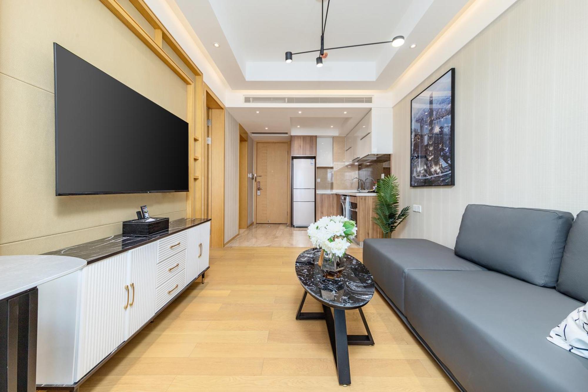Doria International -guangzhou Huijin Ifc Keyun Road Metro Branch-canton Fair Free Shuttle 3*