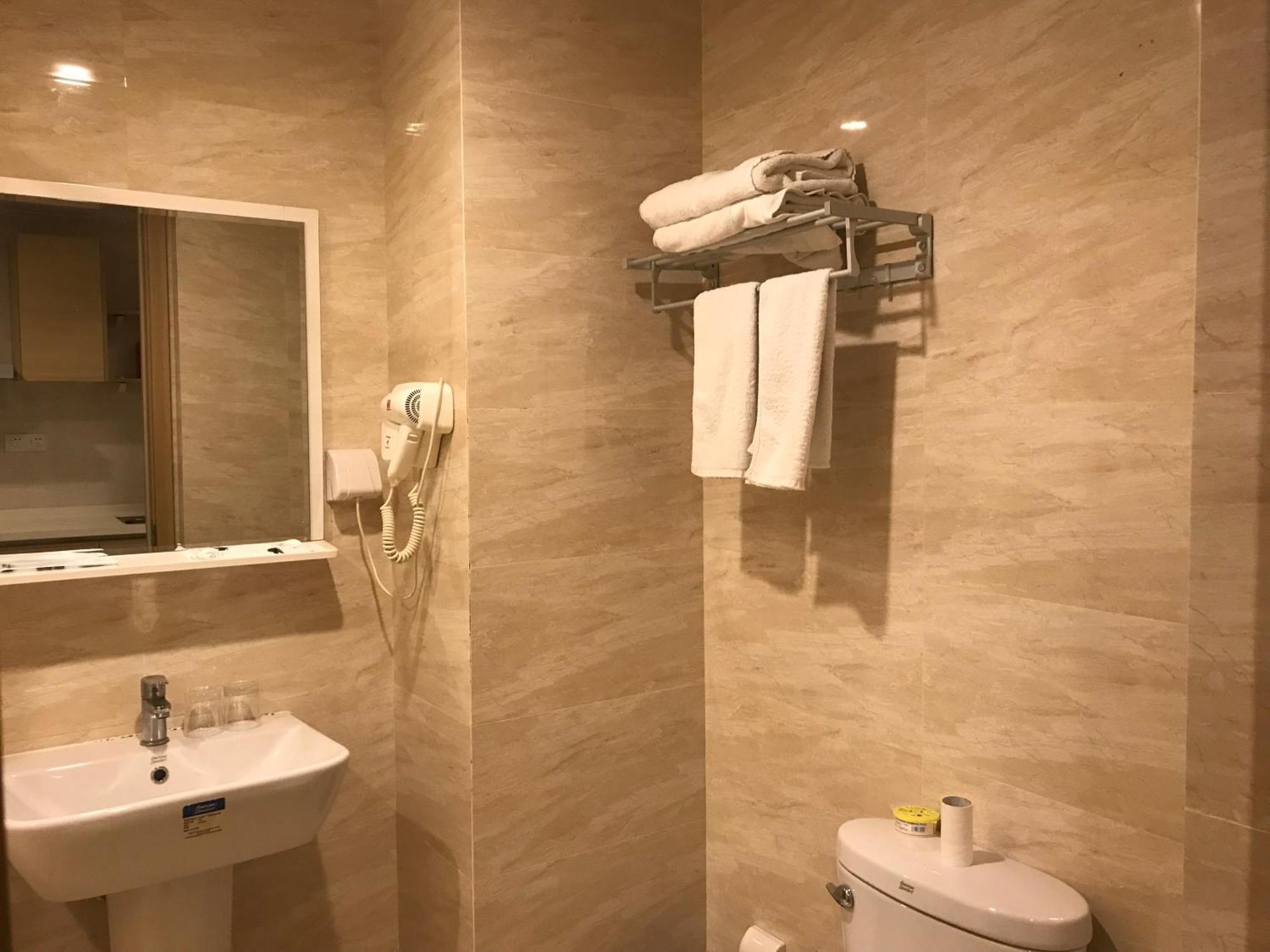 Aparthotel Yunying International Aparthotel Shenzhou Road Metro Exit A Branch - Free Shuttle Bus To Canton Fair Complex During Canton Fair Period *
