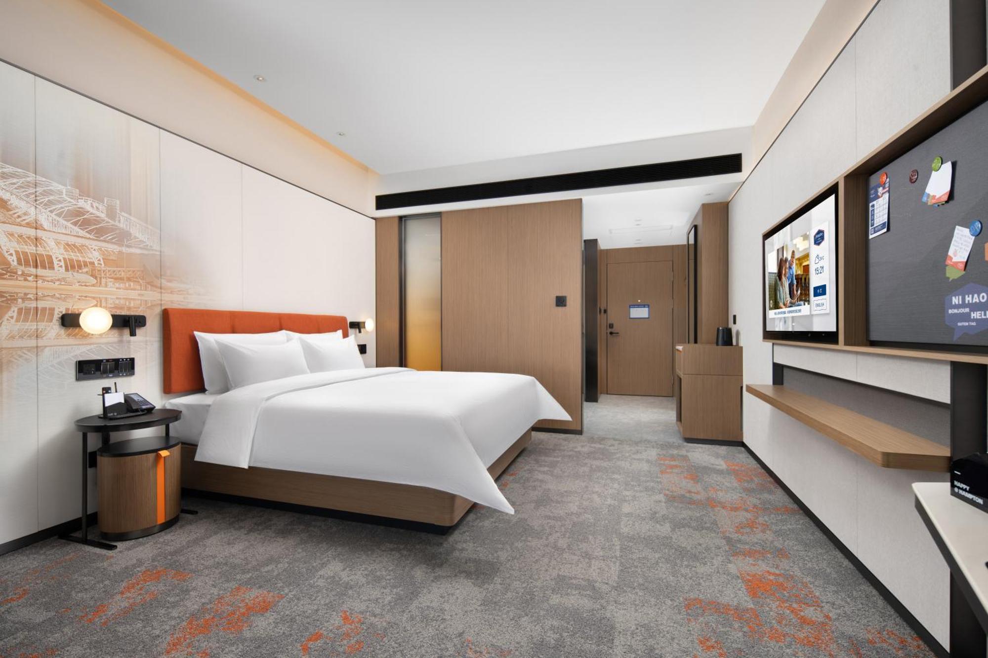 Hampton By Hilton Renhe Baiyun Airport-free Shuttle Bus During The Fair Hotel