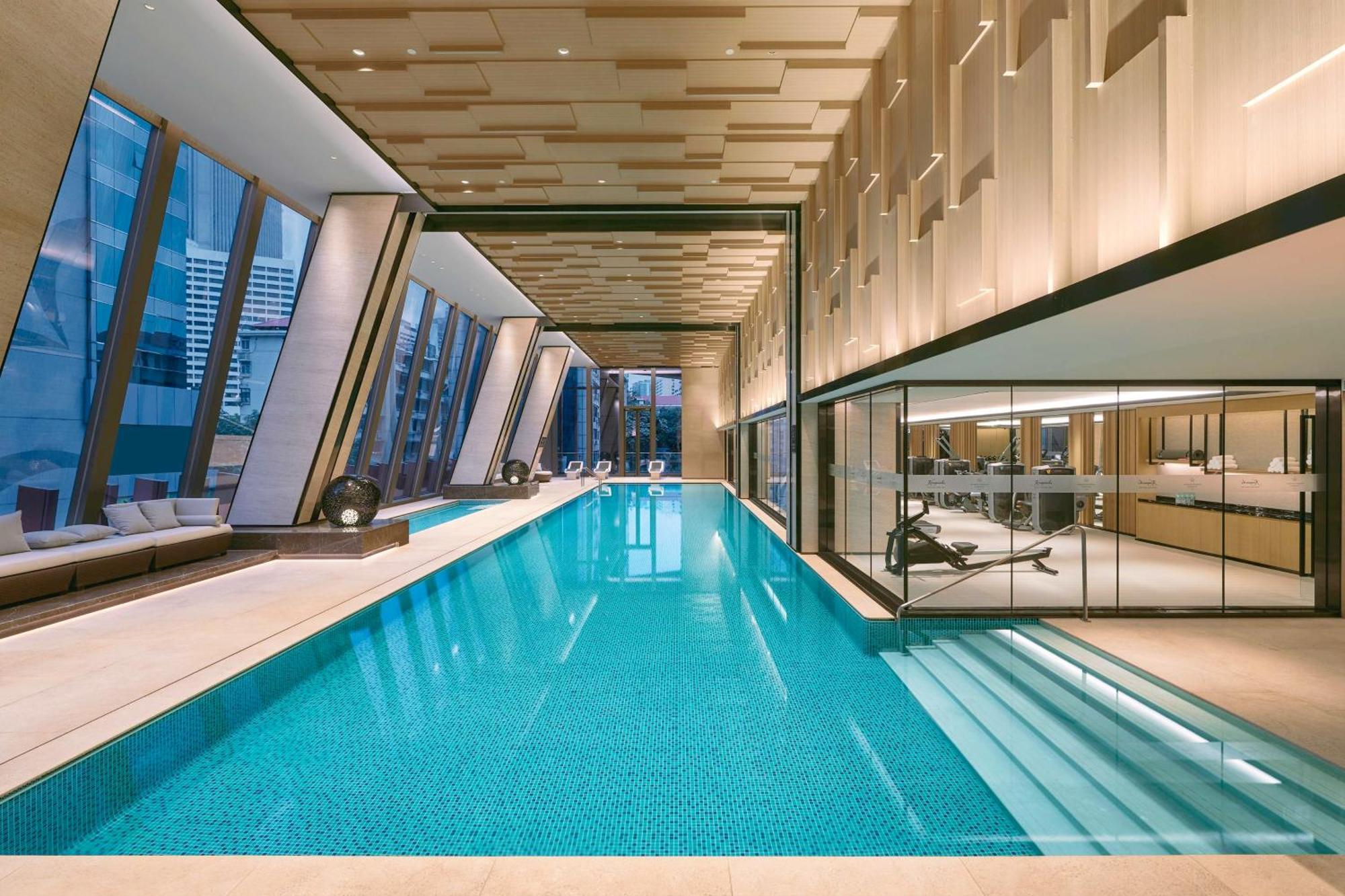 Kempinski Residences - Free Shuttle Between And Exhibition Center During Fair & Exhibitor Registration Counter Hotel