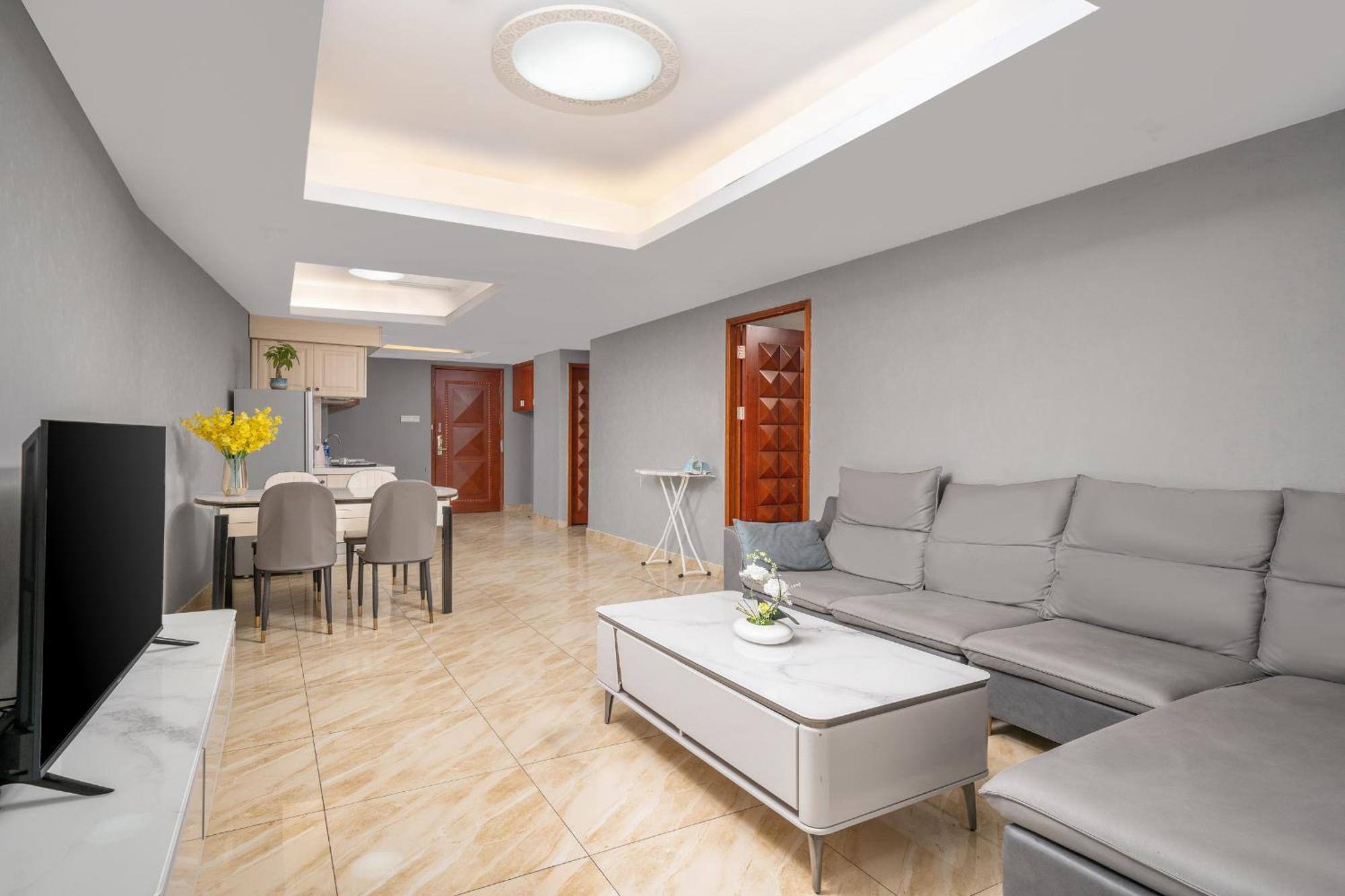 Youke Serviced Apartment1min To Line5 Taojin Stn-free Shuttle Bus During The Fair Apartment Guangzhou