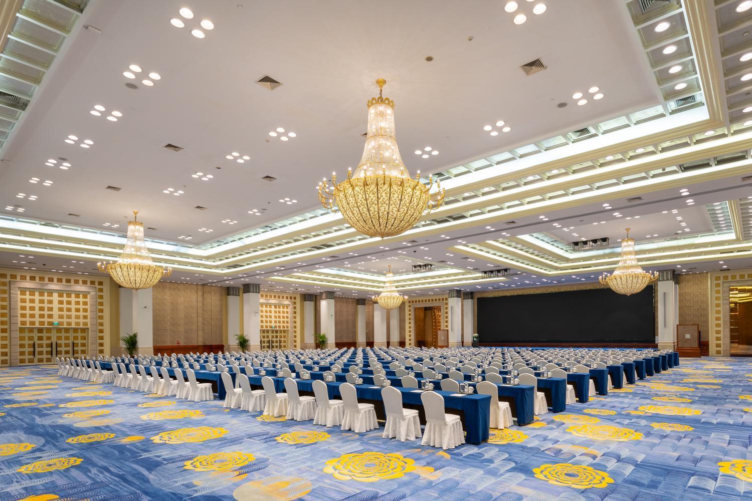 Dong Fang - Free Shuttle Bus To Fair Complex & Overseas Buyer Registration Services Hotel 5*