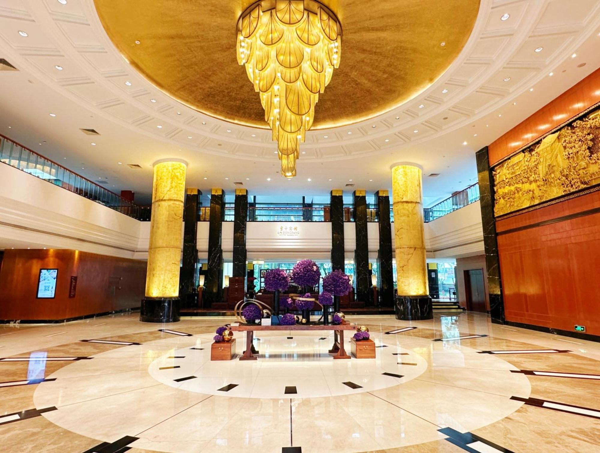 Dong Fang - Free Shuttle Bus To Fair Complex & Overseas Buyer Registration Services Hotel 5*