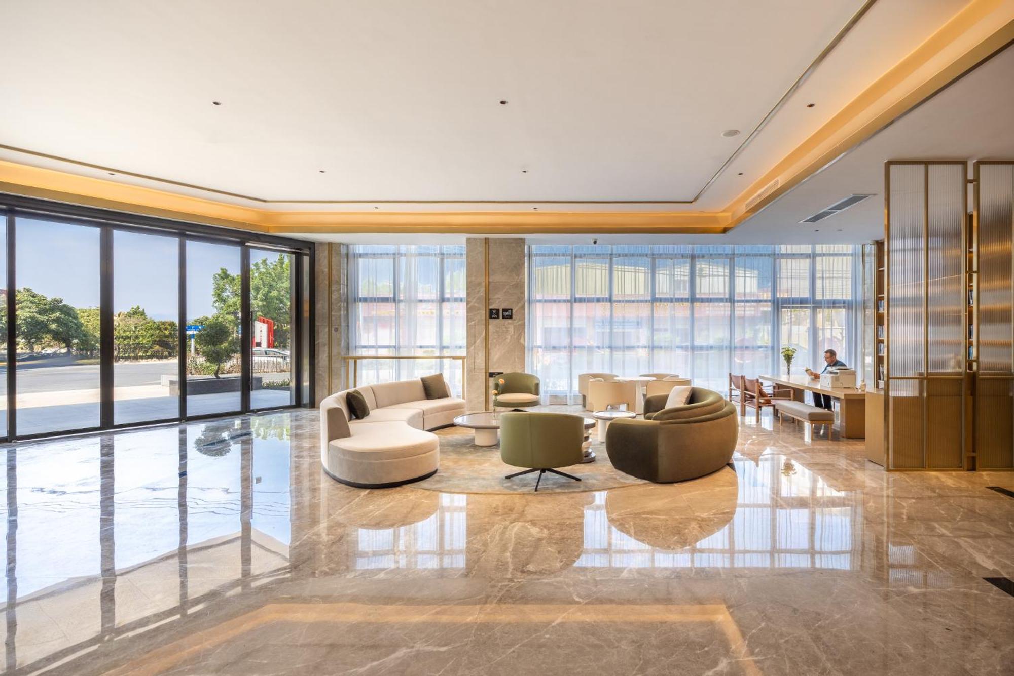 Atour X Baiyun Airport Huadong Chaoyang Road 4* Guangzhou