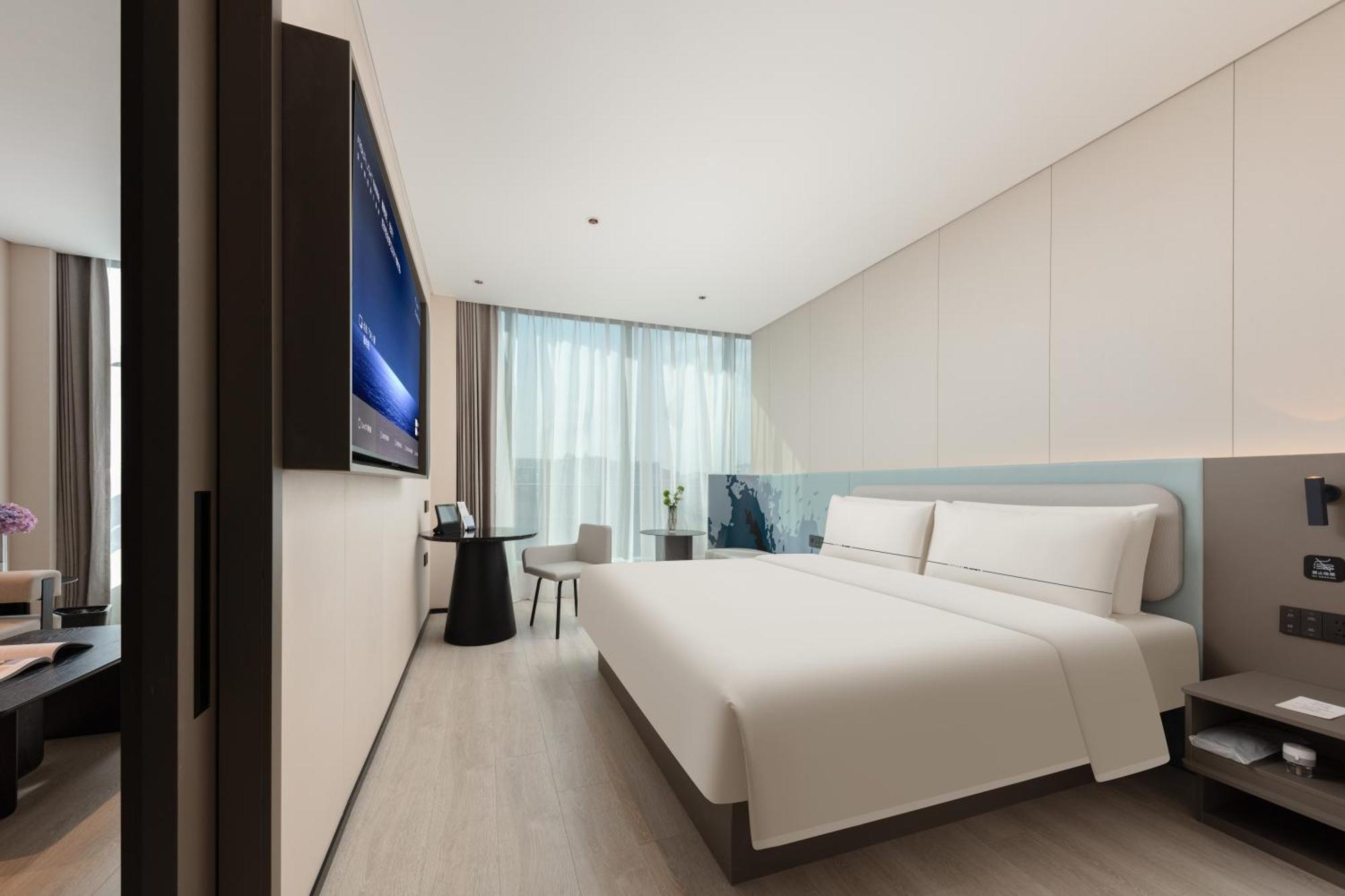 Atour Light Panyu Chimelong Wanbo Business District 4* Guangzhou