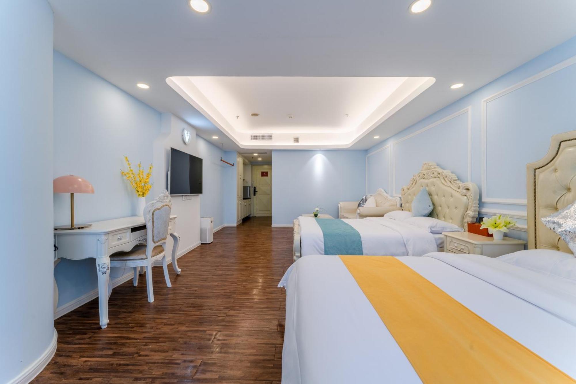 The Legend Hotel- Free Deliver Service To Fair Complex During Fair Period