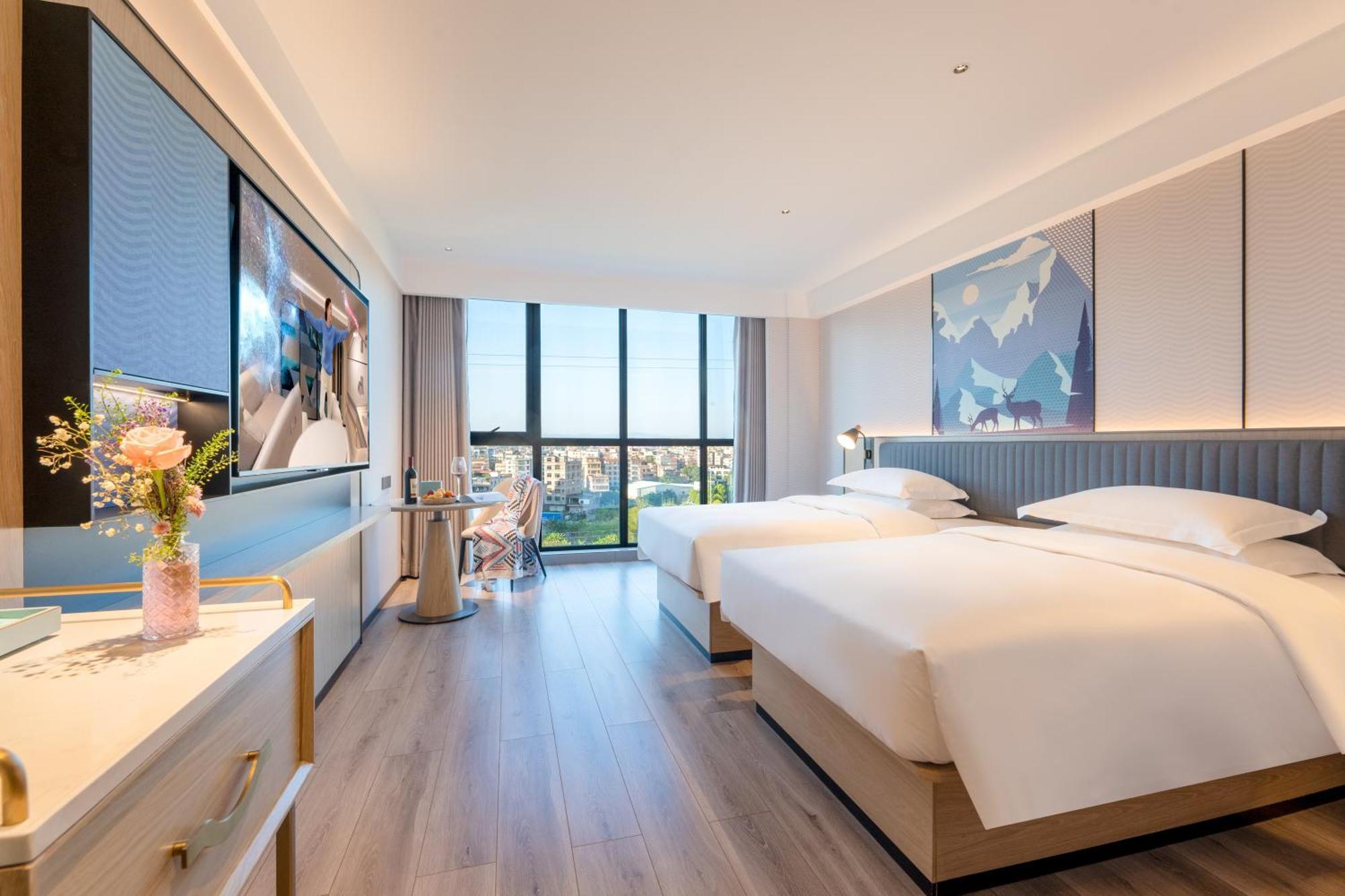 Echarm International Baiyun International Airport Qingbu Metro Branch - Free Deliver Service To Baiyun International Airport & Free Deliver Service To Fair Complex During Fair Period Hotel 4*