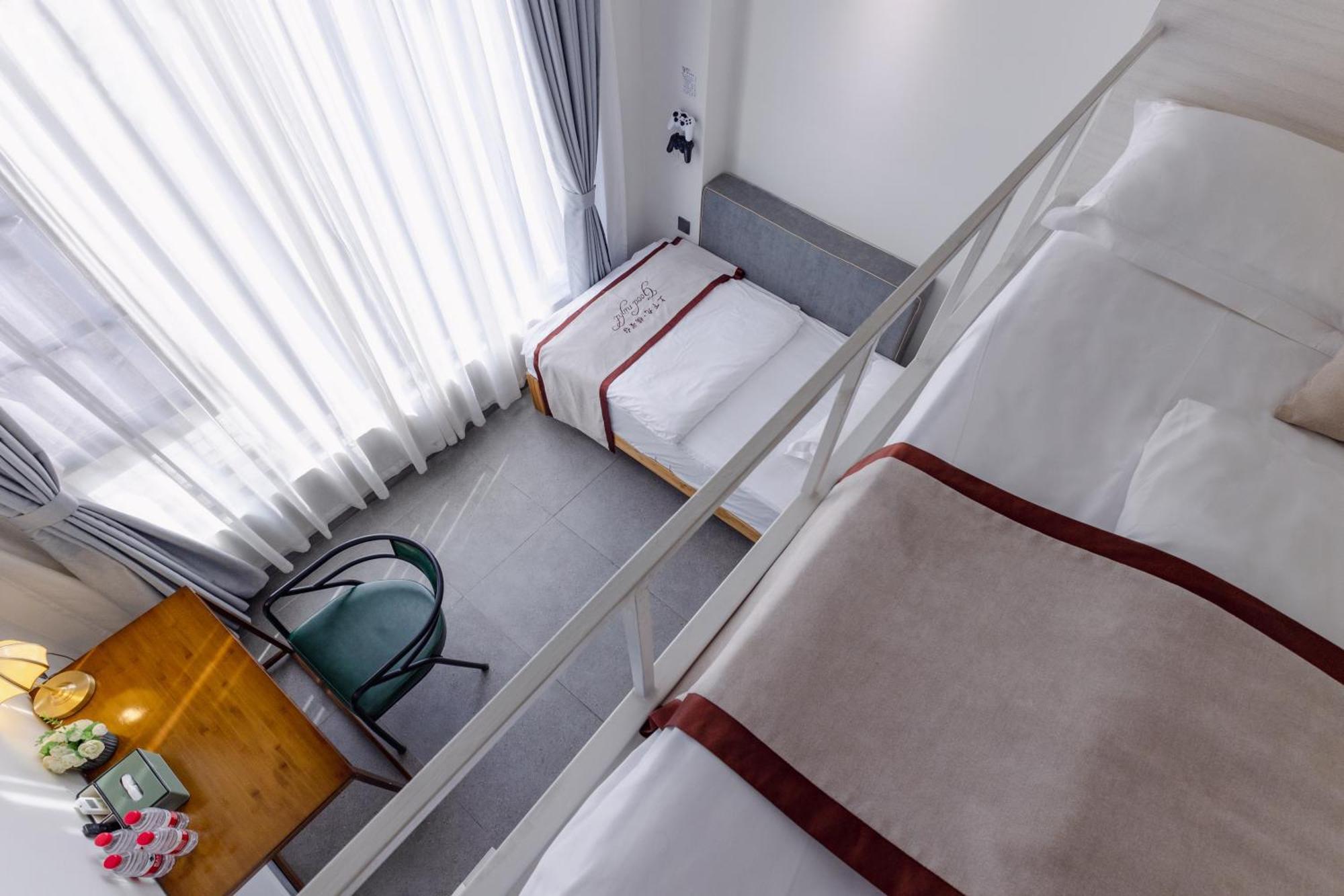 Stargazing Platform Inn--Guangzhou Chenclanacademy & Shamian & Yongqingfang Branch