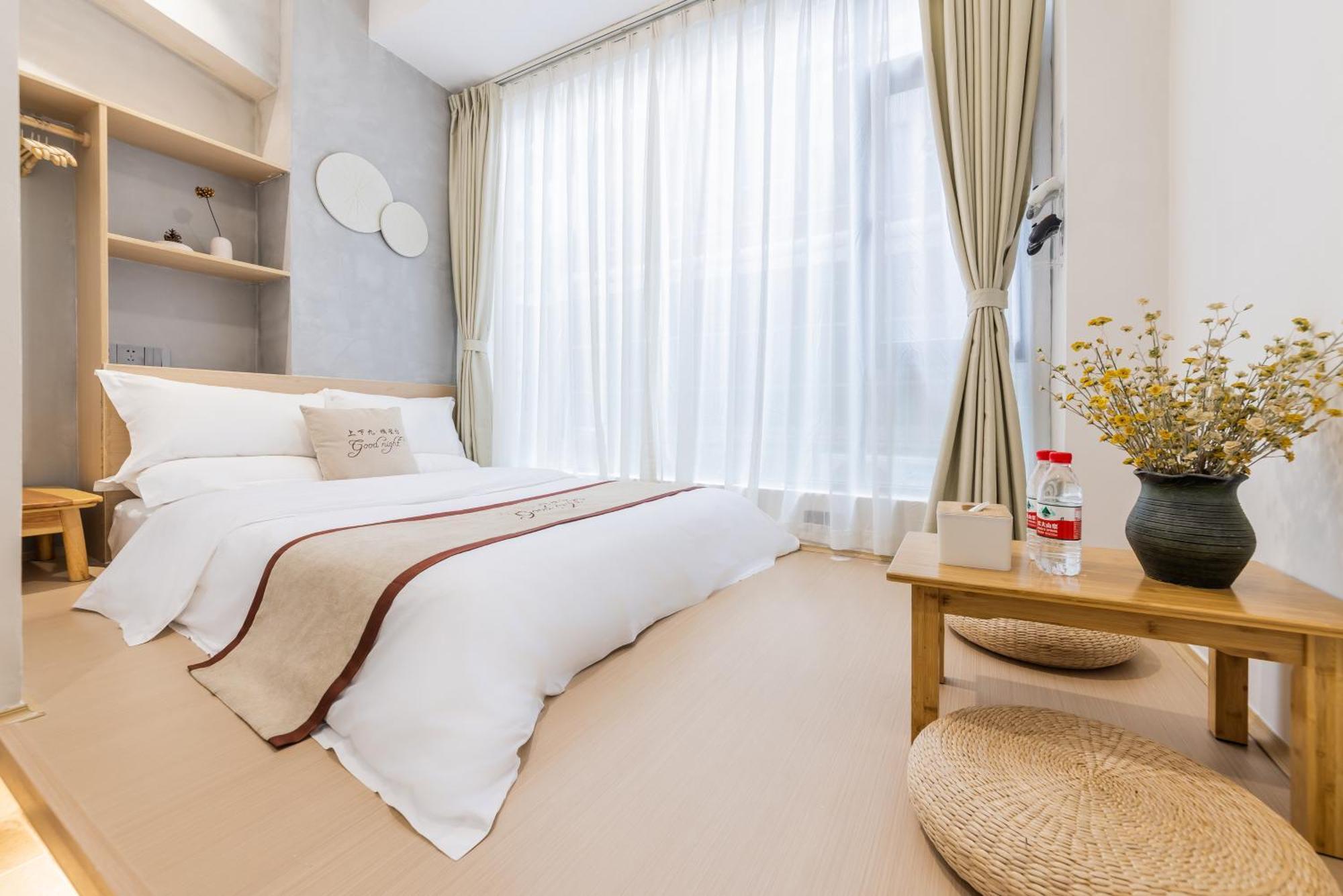 Stargazing Platform Inn--Guangzhou Chenclanacademy & Shamian & Yongqingfang Branch Hotel