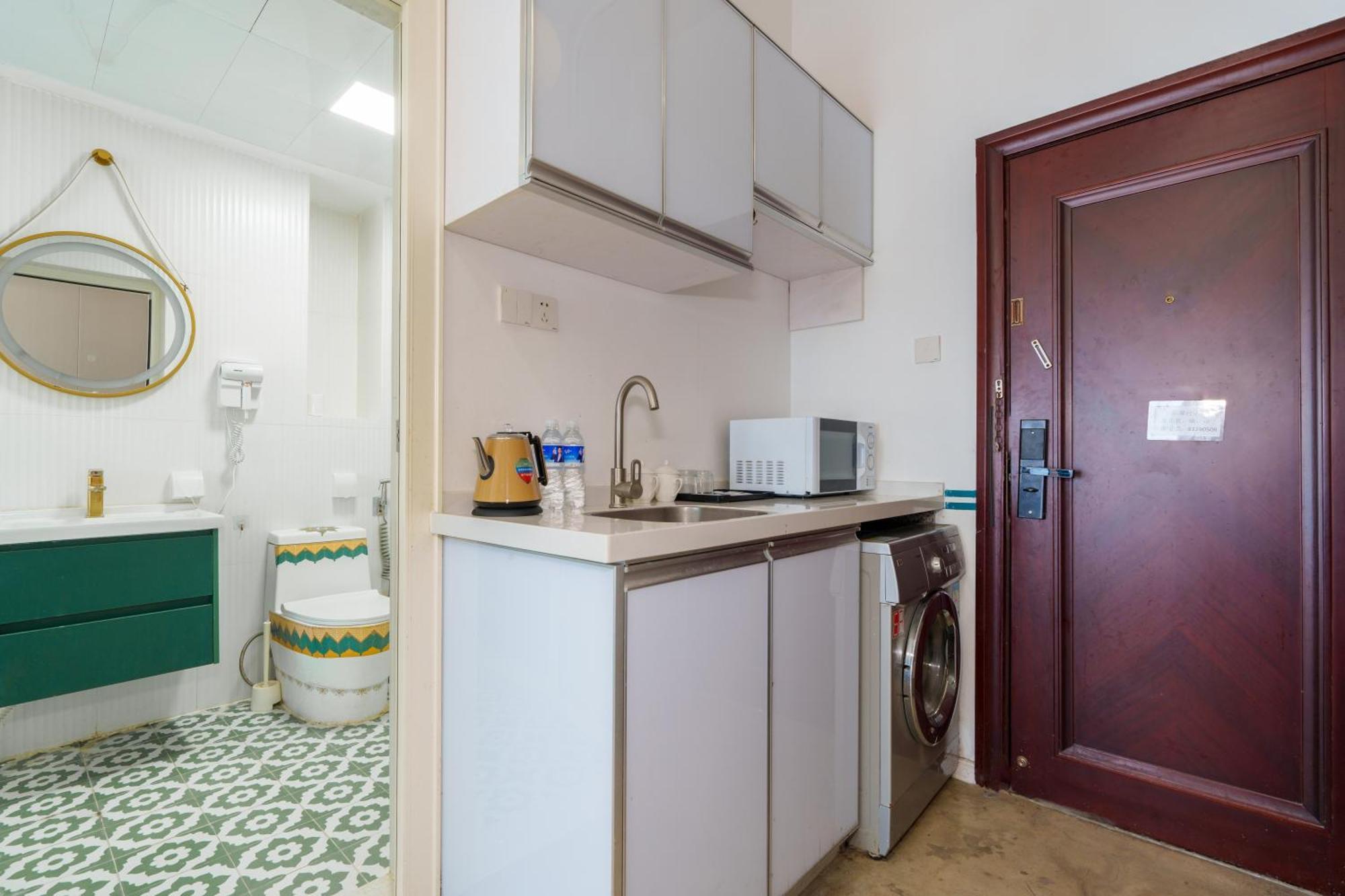 Sunny International From Beijing Road Apartment *
