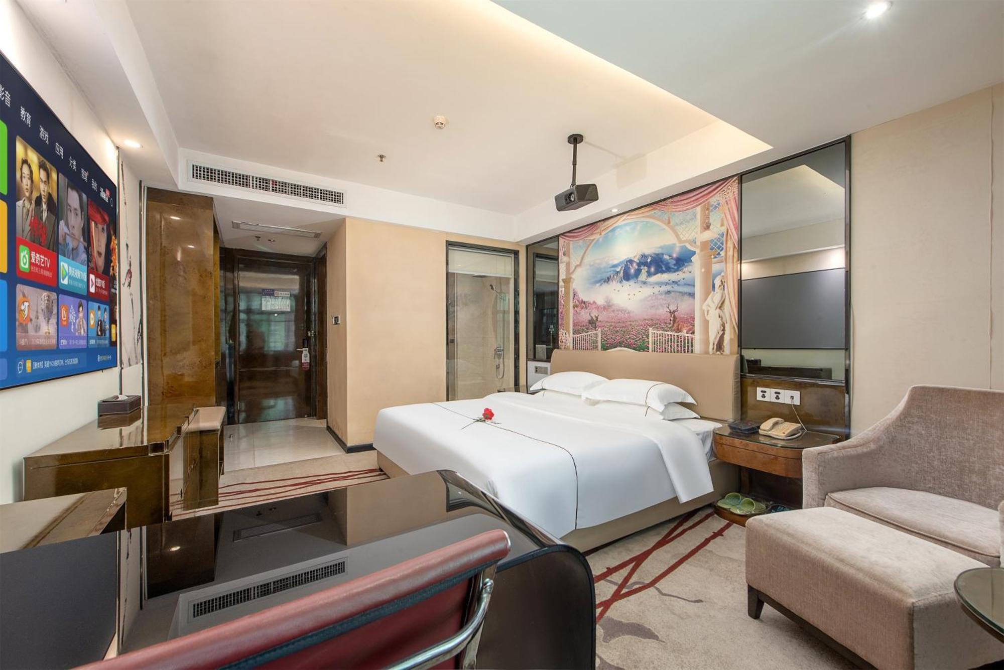 Hotel Calvin International Baiyun International Airport Huadu Plaza Branch - Free Deliver Service To Baiyun International Airport & Free Deliver Service To Fair Complex During Fair Period 3*