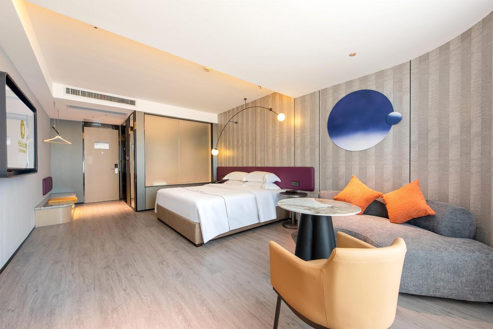 Calvin International Baiyun International Airport Huadu Plaza Branch - Free Deliver Service To Baiyun International Airport & Free Deliver Service To Fair Complex During Fair Period Hotel