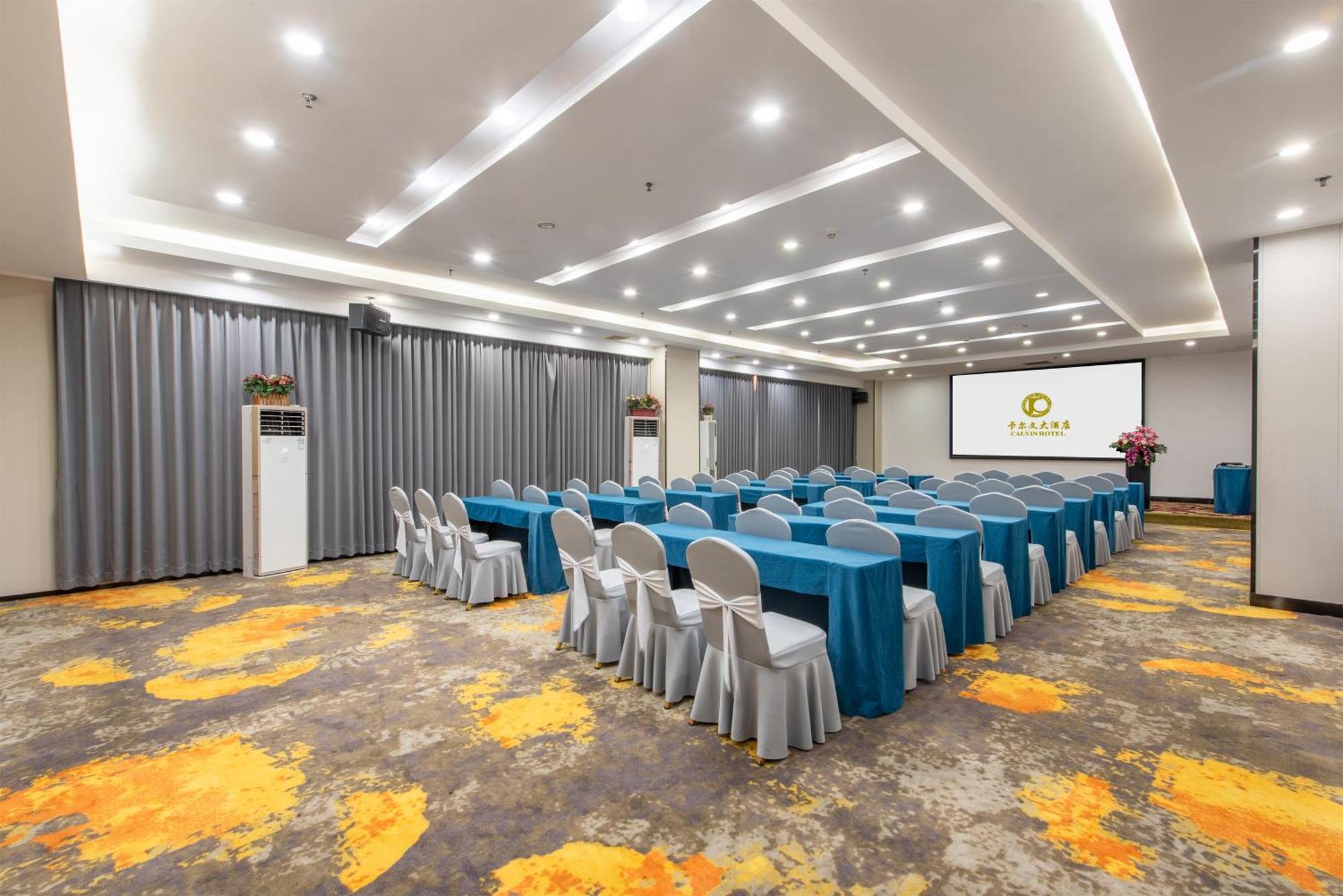 Calvin International Baiyun International Airport Huadu Plaza Branch - Free Deliver Service To Baiyun International Airport & Free Deliver Service To Fair Complex During Fair Period Hotel 3*