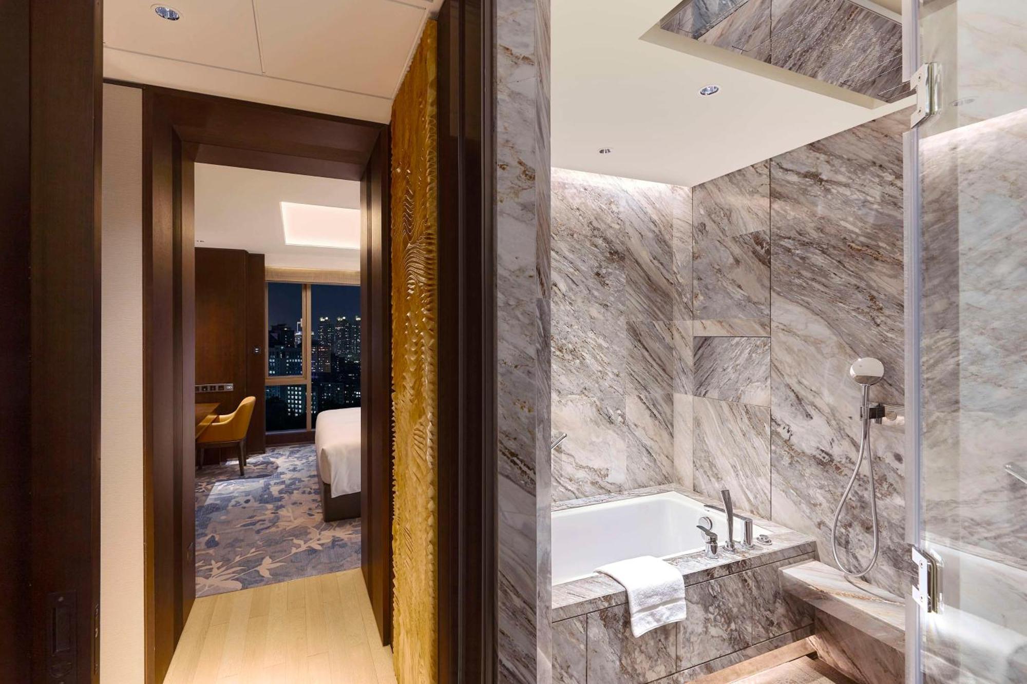 Kempinski Residences - Free Shuttle Between And Exhibition Center During Fair & Exhibitor Registration Counter Guangzhou