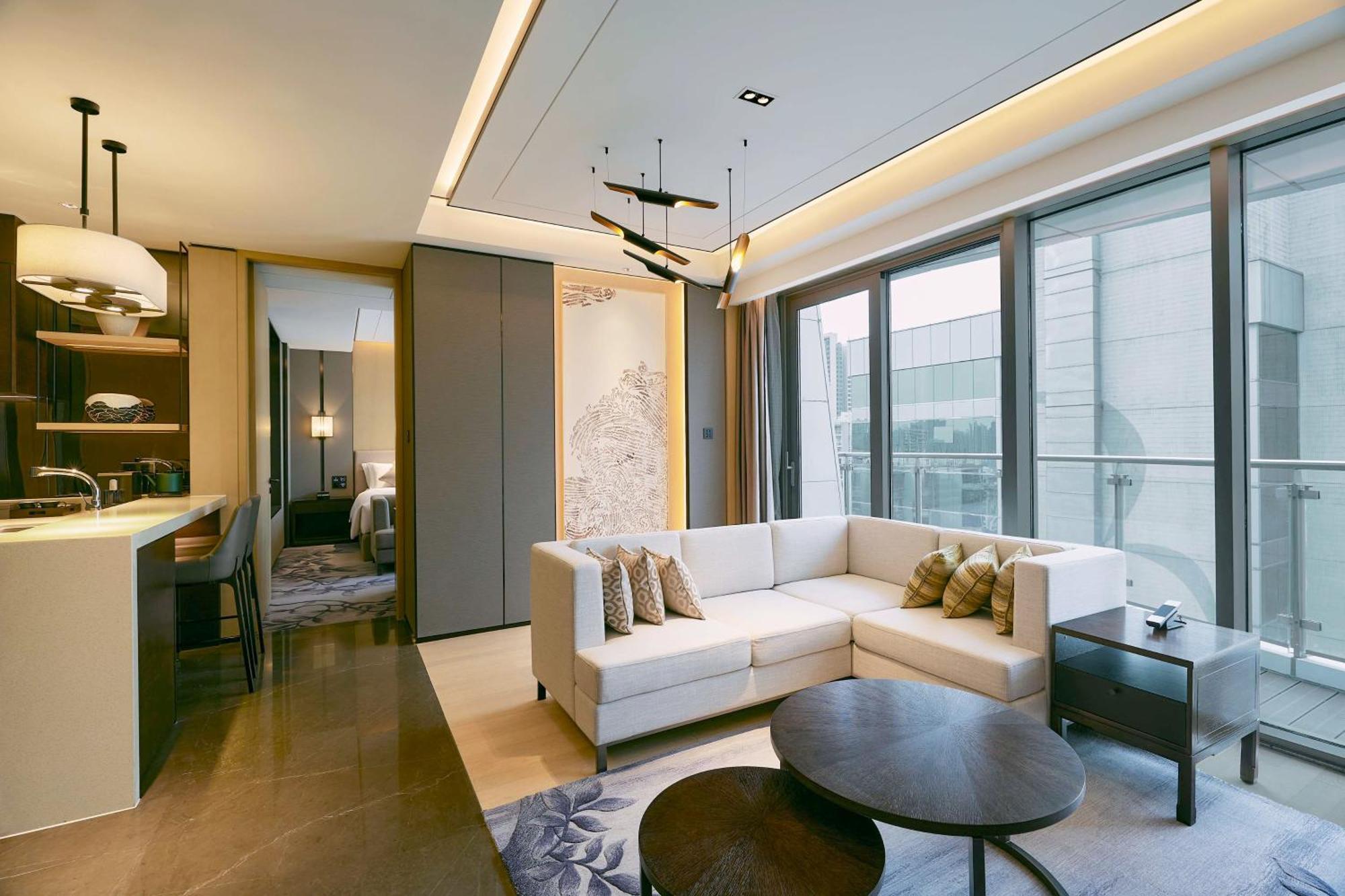 Kempinski Residences - Free Shuttle Between And Exhibition Center During Fair & Exhibitor Registration Counter