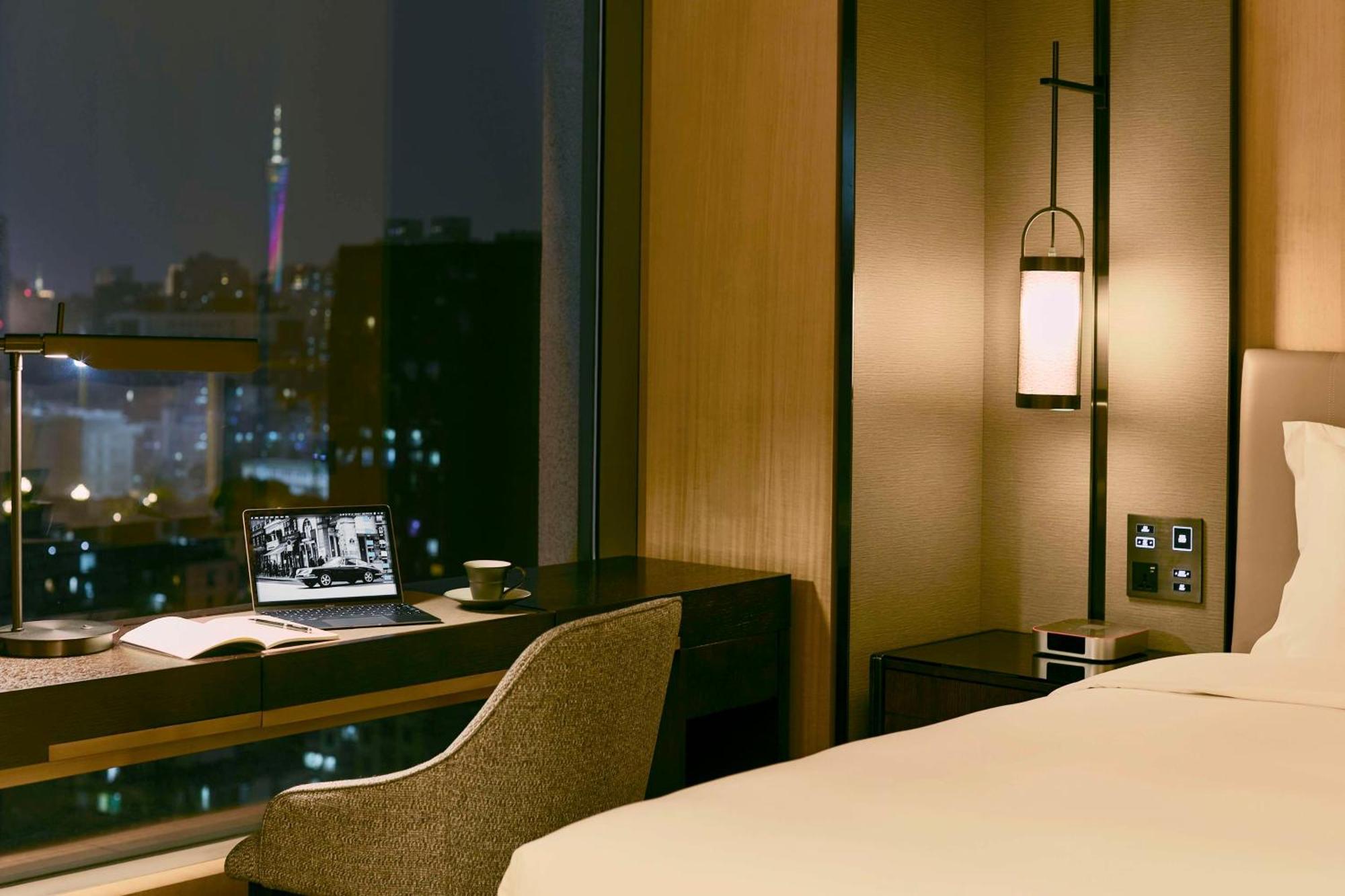 Hotel Kempinski Residences - Free Shuttle Between And Exhibition Center During Fair & Exhibitor Registration Counter Guangzhou