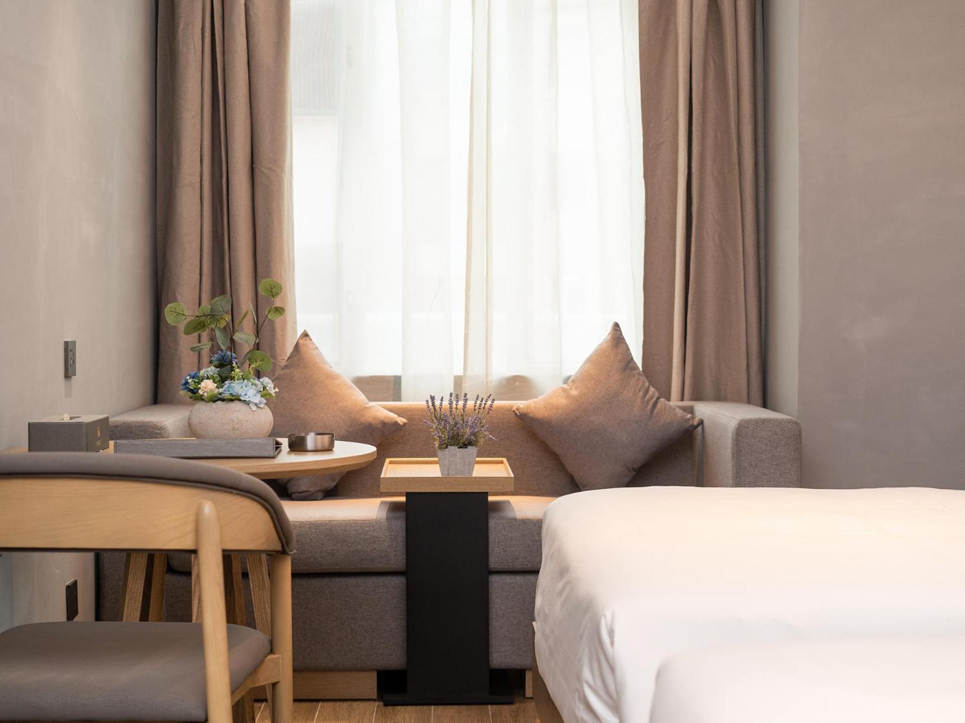Trendy Romantic Panyu Qiaonan Aoyuan Plaza Branch - Free Deliver Service To Fair Complex During Fair Period 3* Guangzhou
