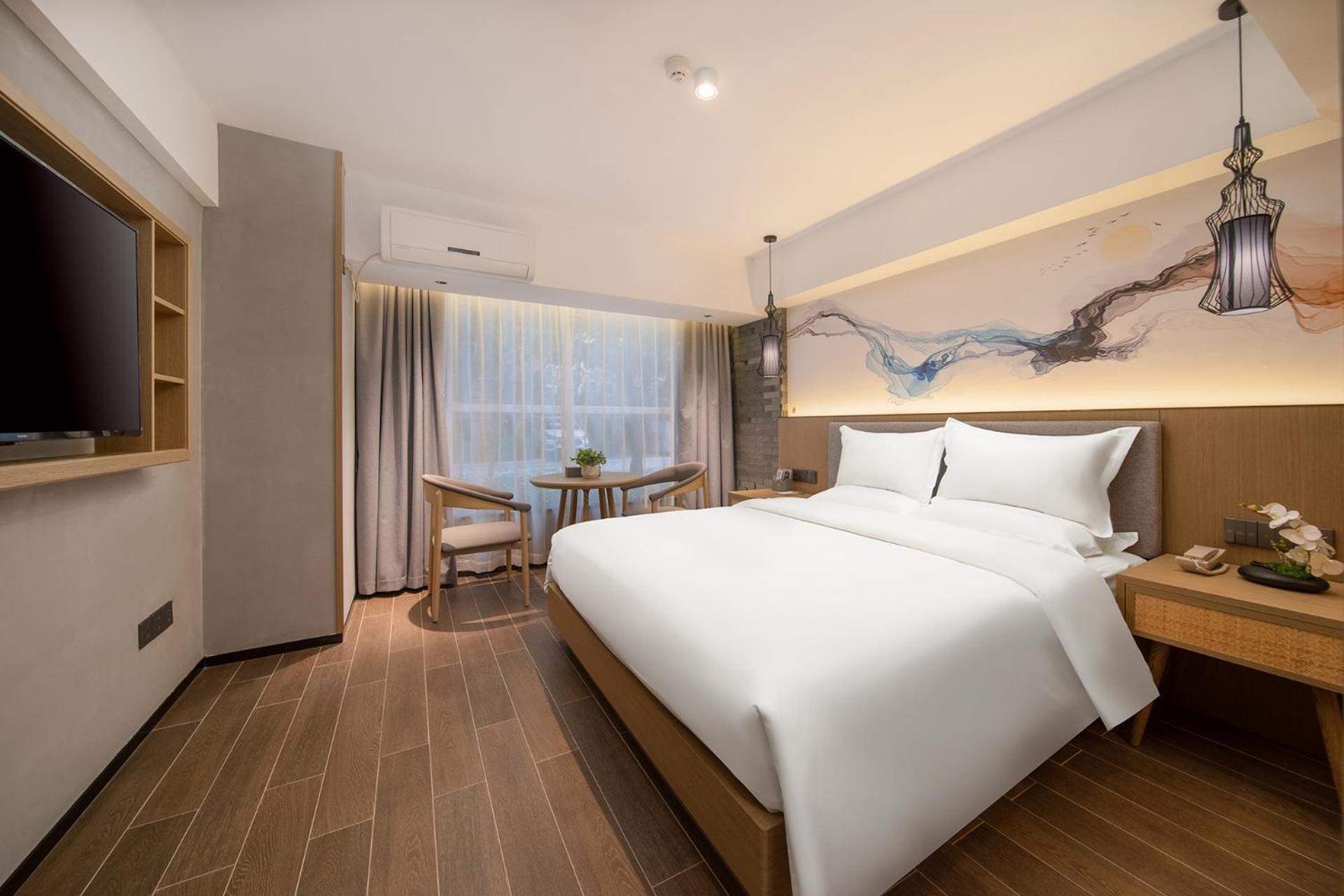 Trendy Romantic Panyu Qiaonan Aoyuan Plaza Branch - Free Deliver Service To Fair Complex During Fair Period Guangzhou