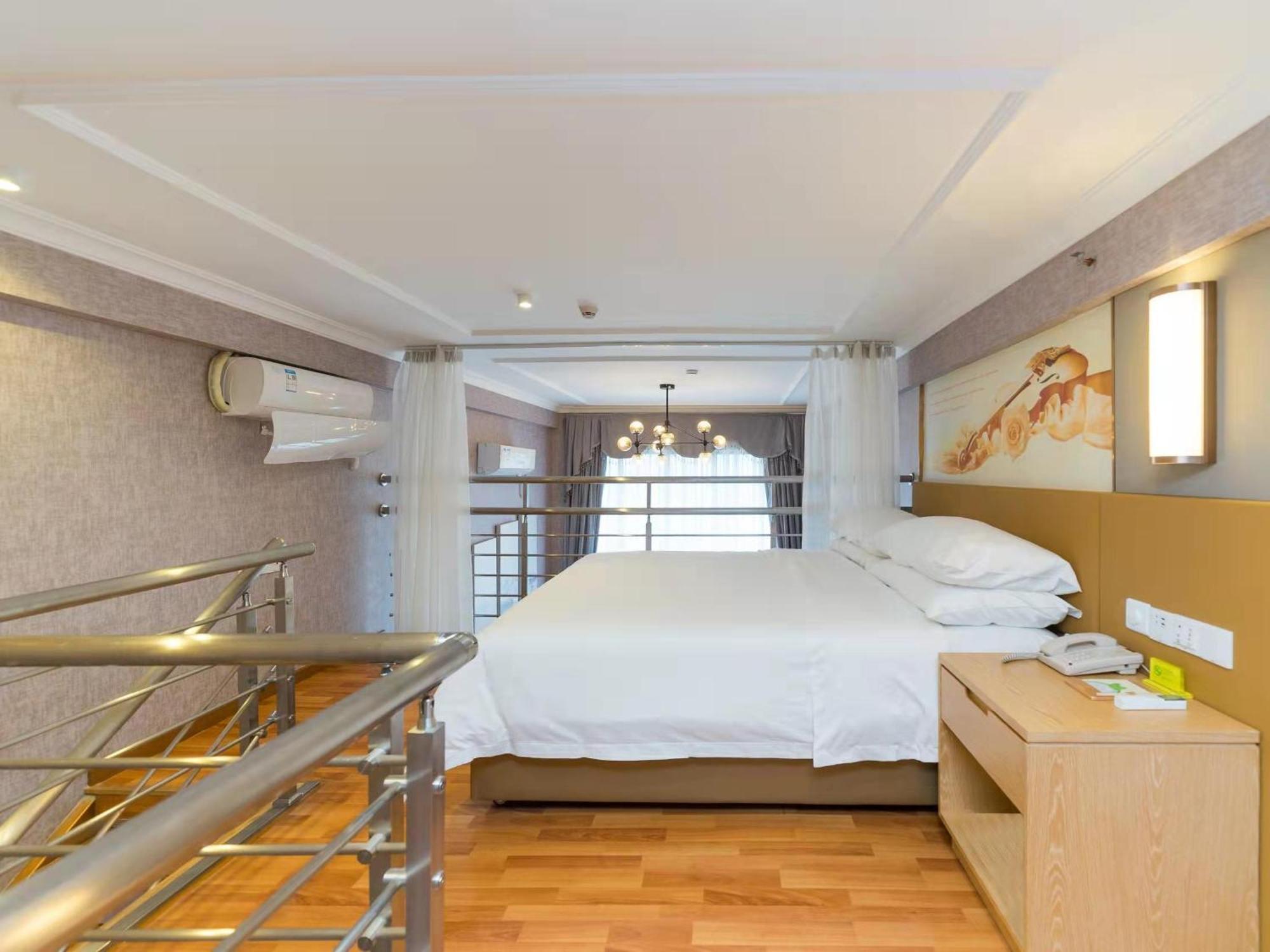 Hotel Vienna International Nansha Passenger Port Station Tianhou Palace Branch Guangzhou