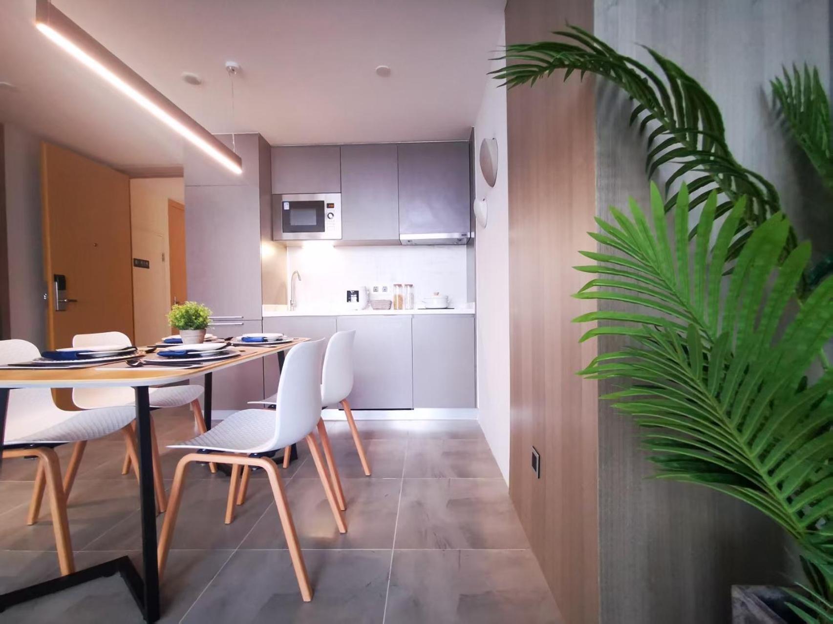 Apartment Ln Residence Changdi New Aiqun Building Guangzhou