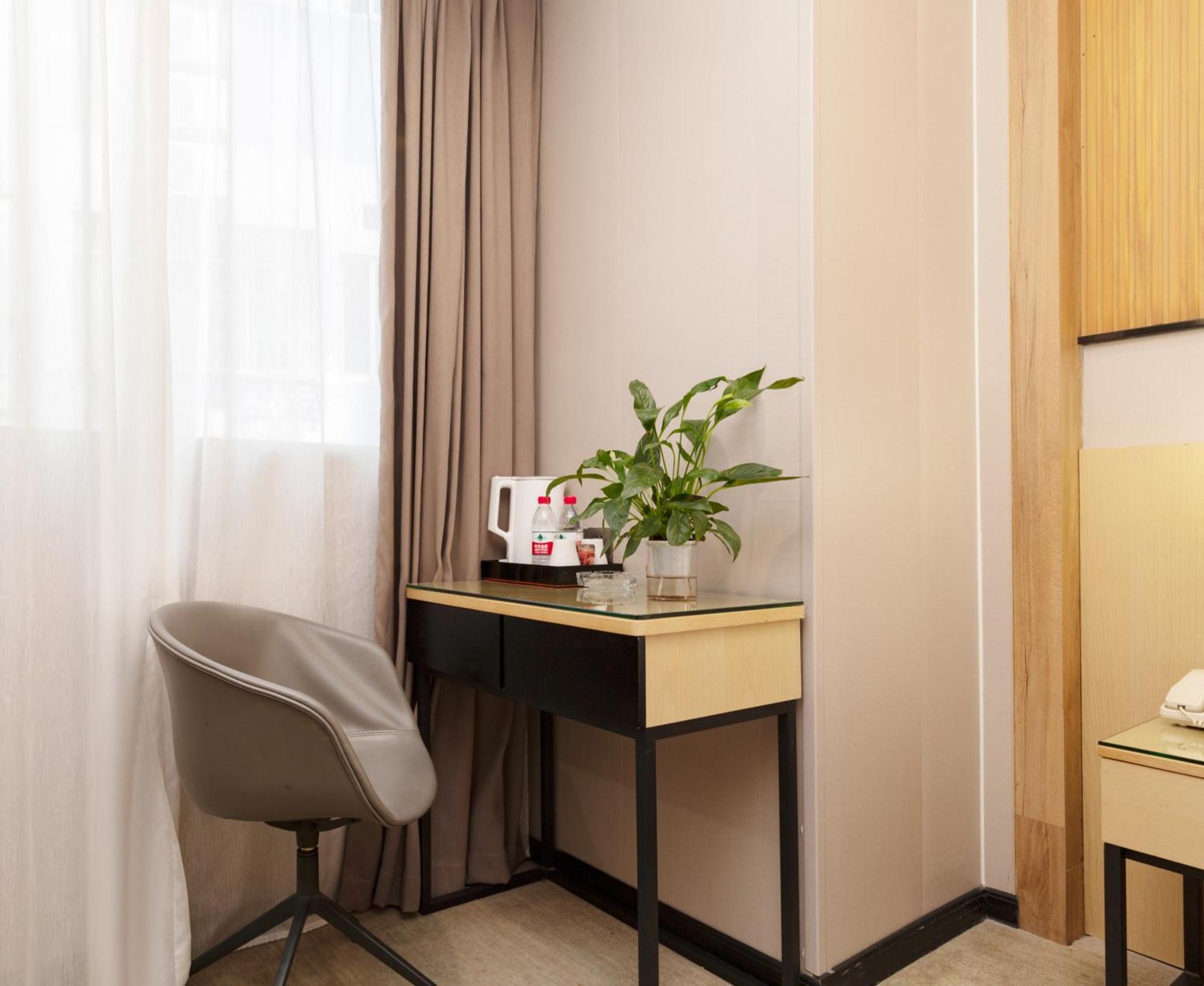 The Time Pazhou-free Shuttle Bus For Fair Hotel Guangzhou