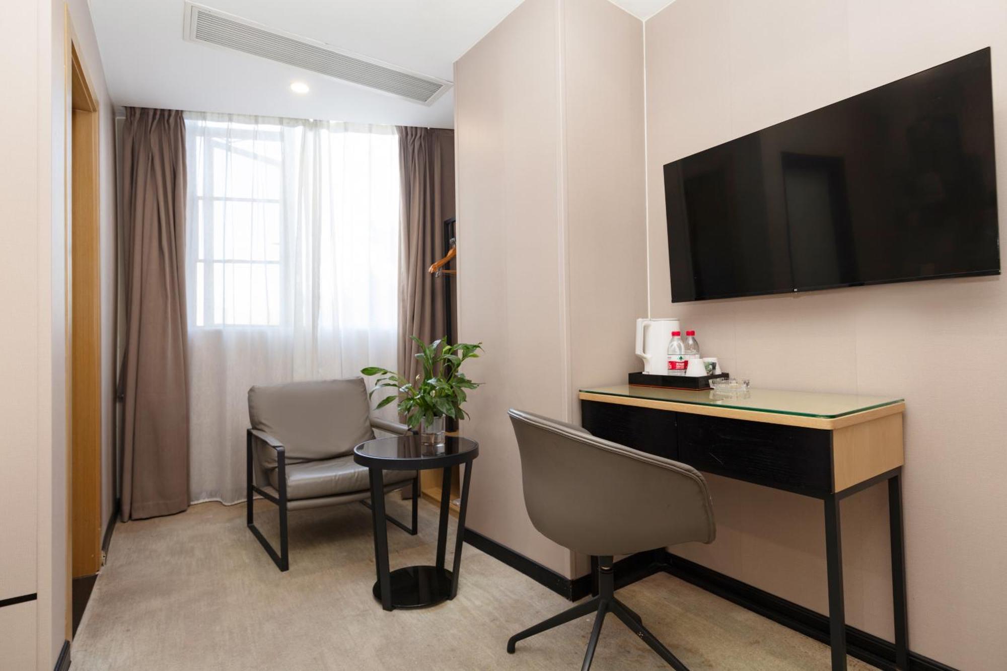 Hotel The Time Pazhou-free Shuttle Bus For Fair