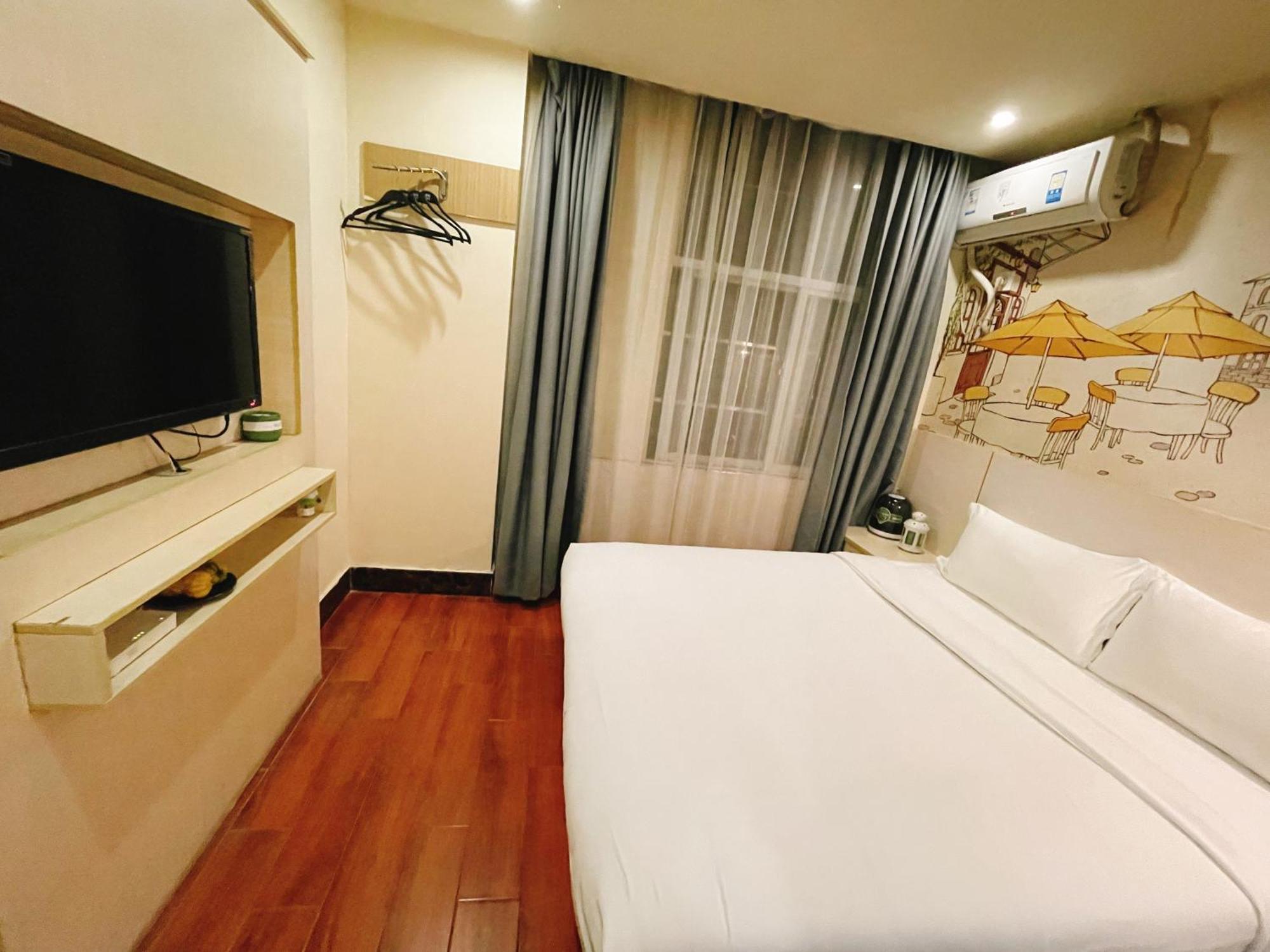 Hotel Emi International Convention And Exhibition Center Tower Branch 2*