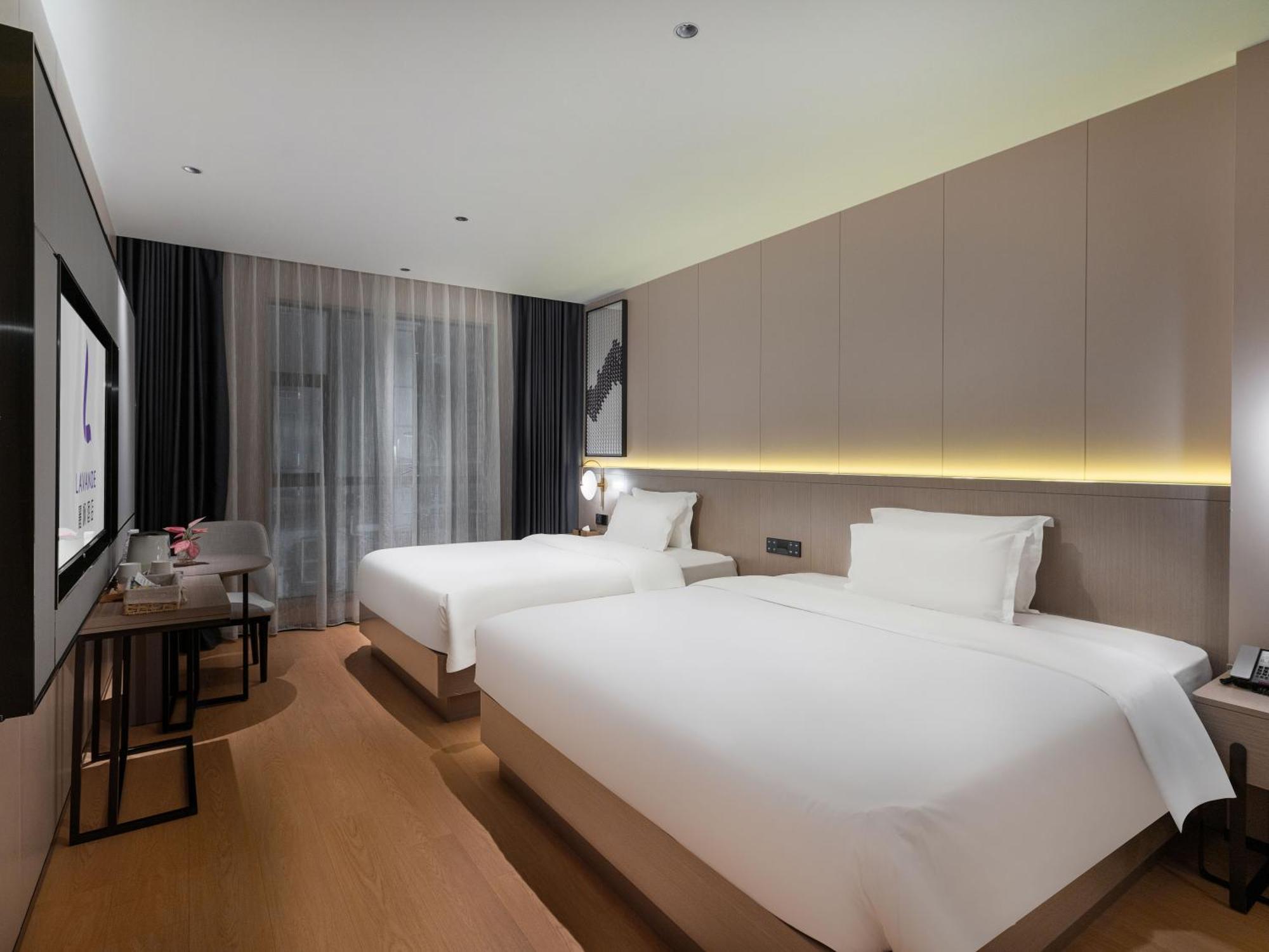 Lavande International Taikoo Hui Square Shipaiqiao Metro Station Branch - Free Shuttle Bus To Fair Complex During Fair Period & Free Vpn Internet Access Hotel Guangzhou