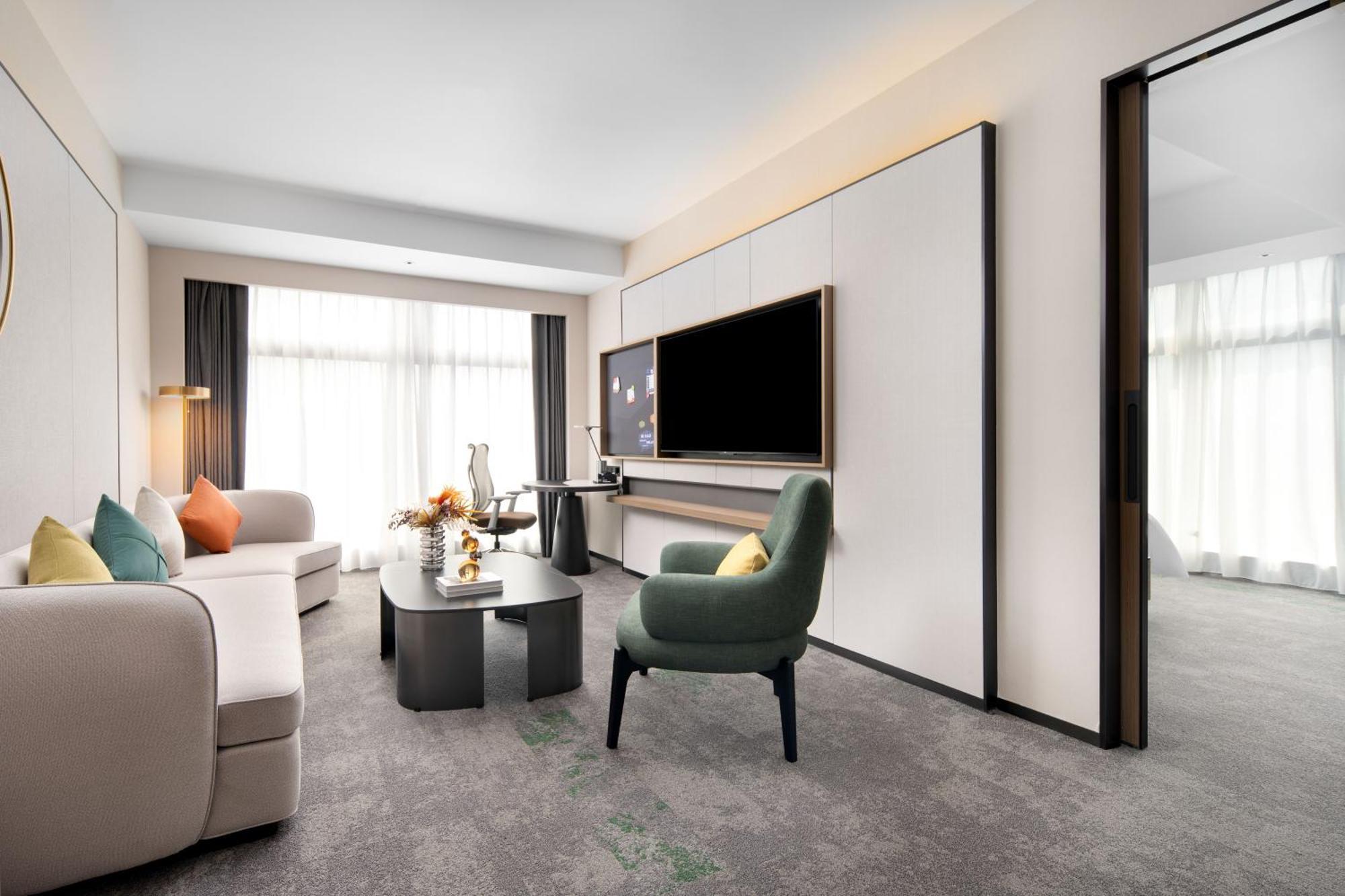 Hotel Hampton By Hilton Huangpu Sports Center 4*