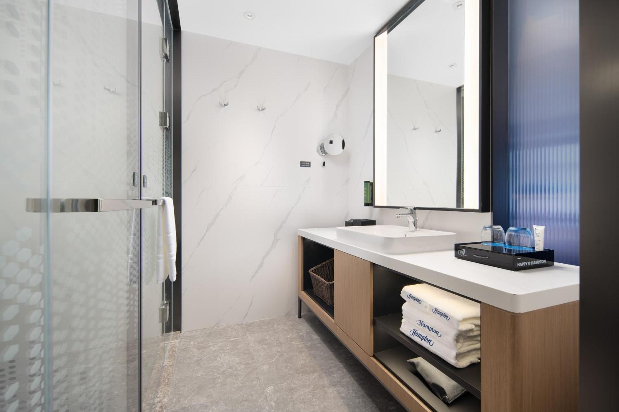 Hotel Hampton By Hilton Huangpu Sports Center Guangzhou