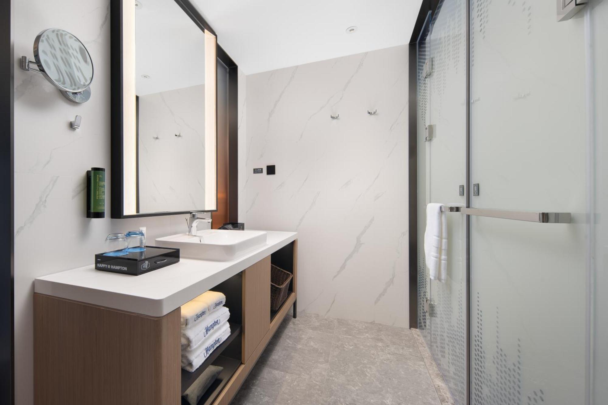 Hotel Hampton By Hilton Huangpu Sports Center