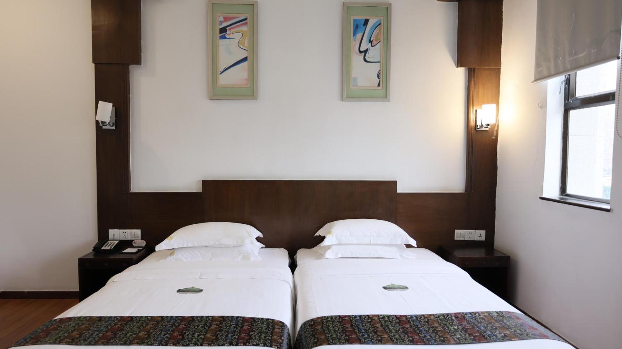 Aiqun - Fair Free Shuttle Bus During Fair Period Hotel 3*