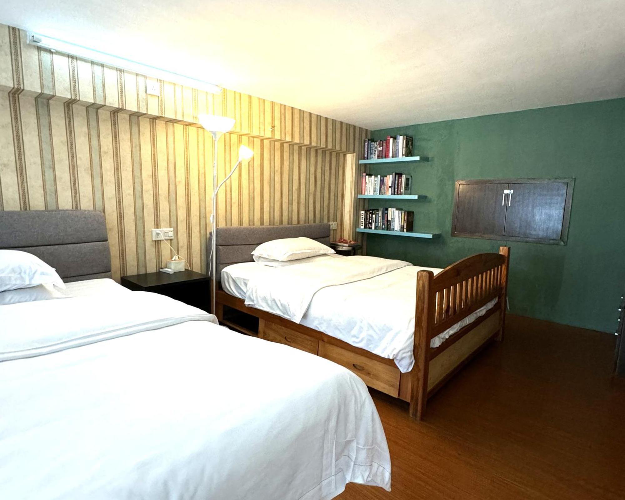 April Fair Duplex Guagnzhou South Railway Station Min Jie Branch Appartamento *