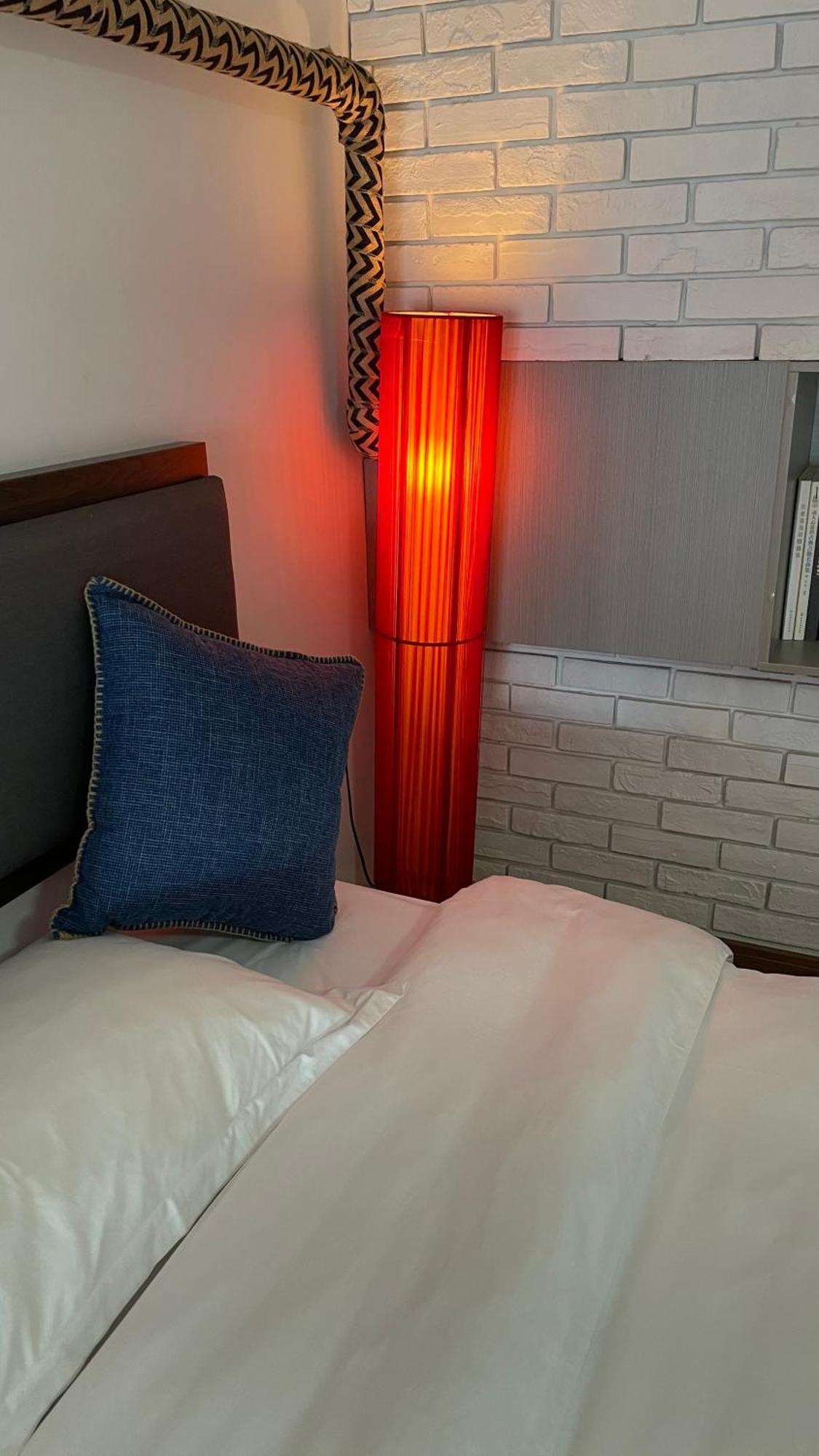 April Fair Duplex Guagnzhou South Railway Station Min Jie Branch Appartamento *